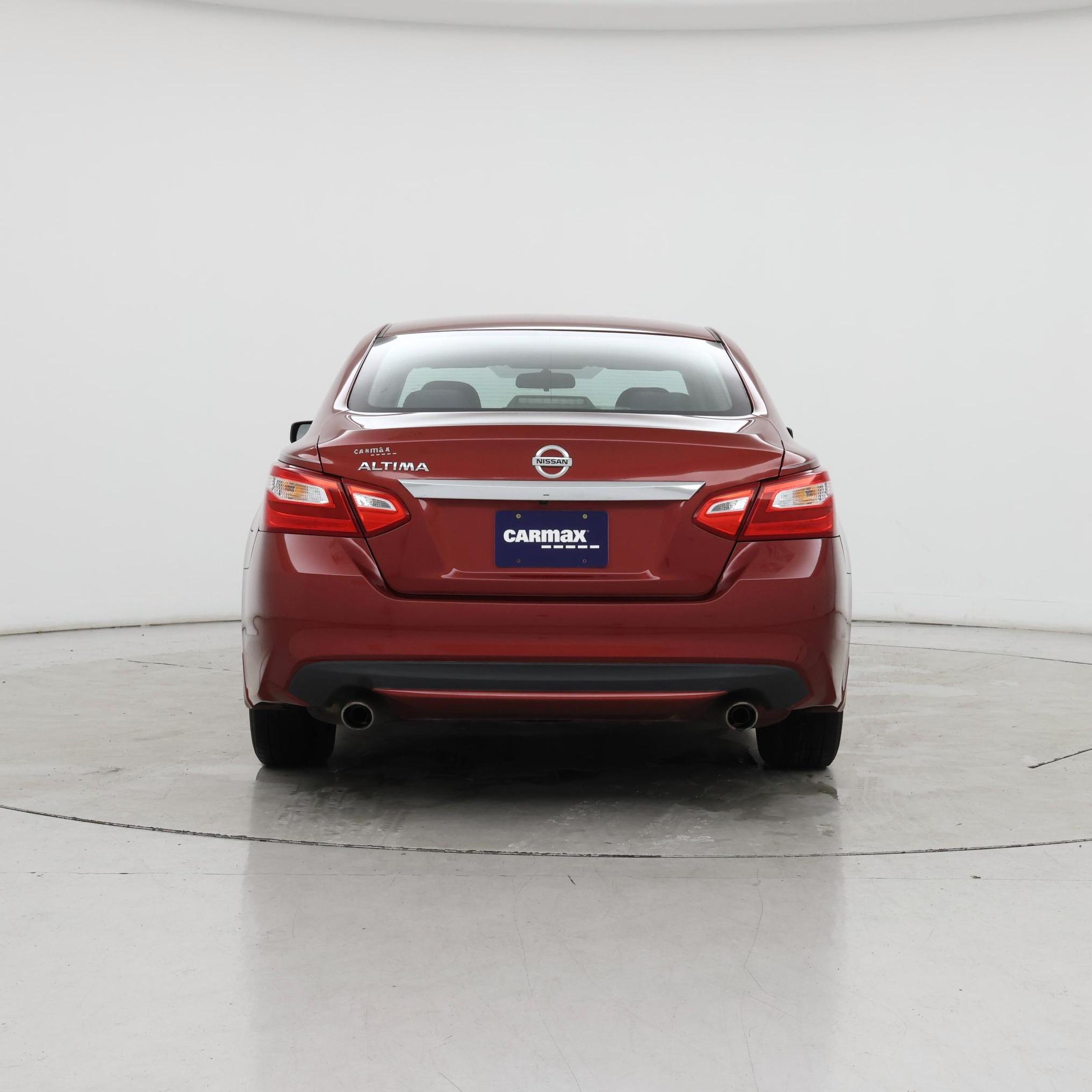 Thumbnail: 2016 Nissan Altima - 3