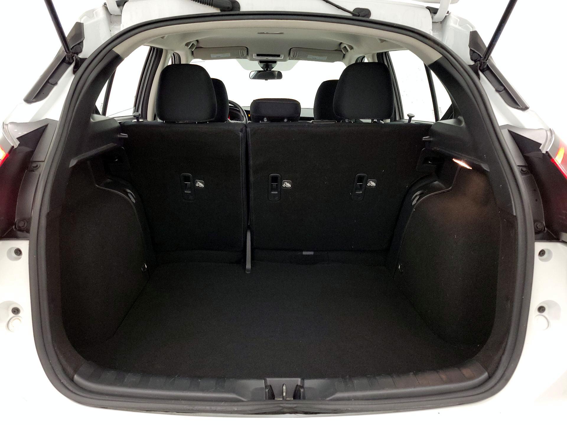 Thumbnail: 2022 Nissan Kicks - 19