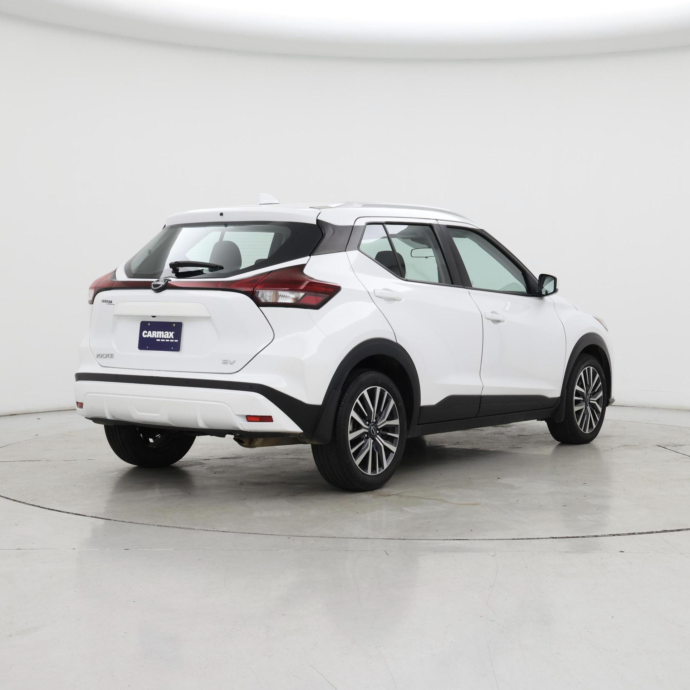 Thumbnail: 2022 Nissan Kicks - 8