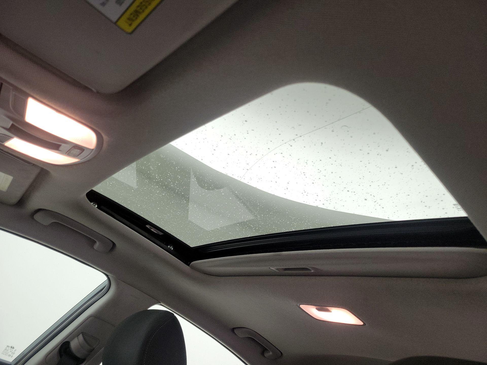 Thumbnail: 2017 Hyundai Elantra - 19