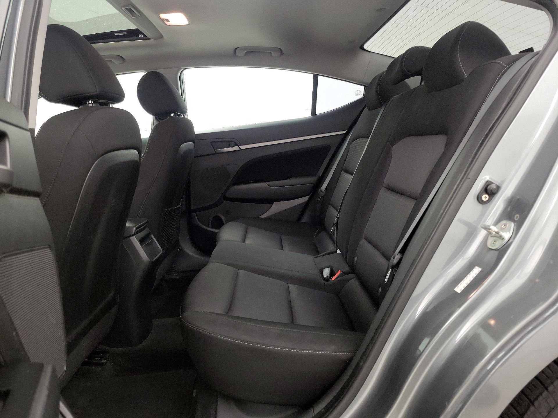 Thumbnail: 2017 Hyundai Elantra - 20