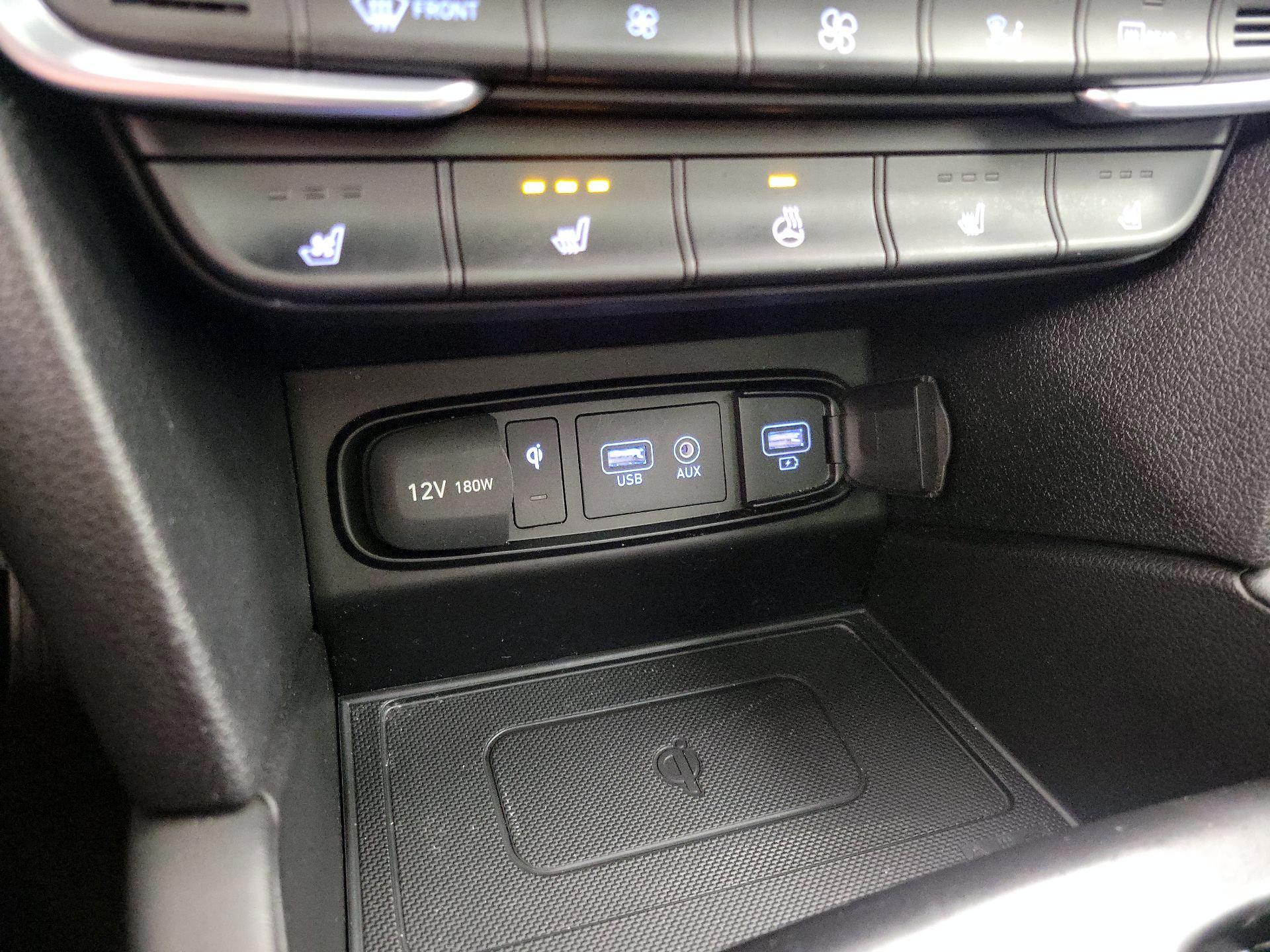 Thumbnail: 2020 Hyundai Santa Fe - 19