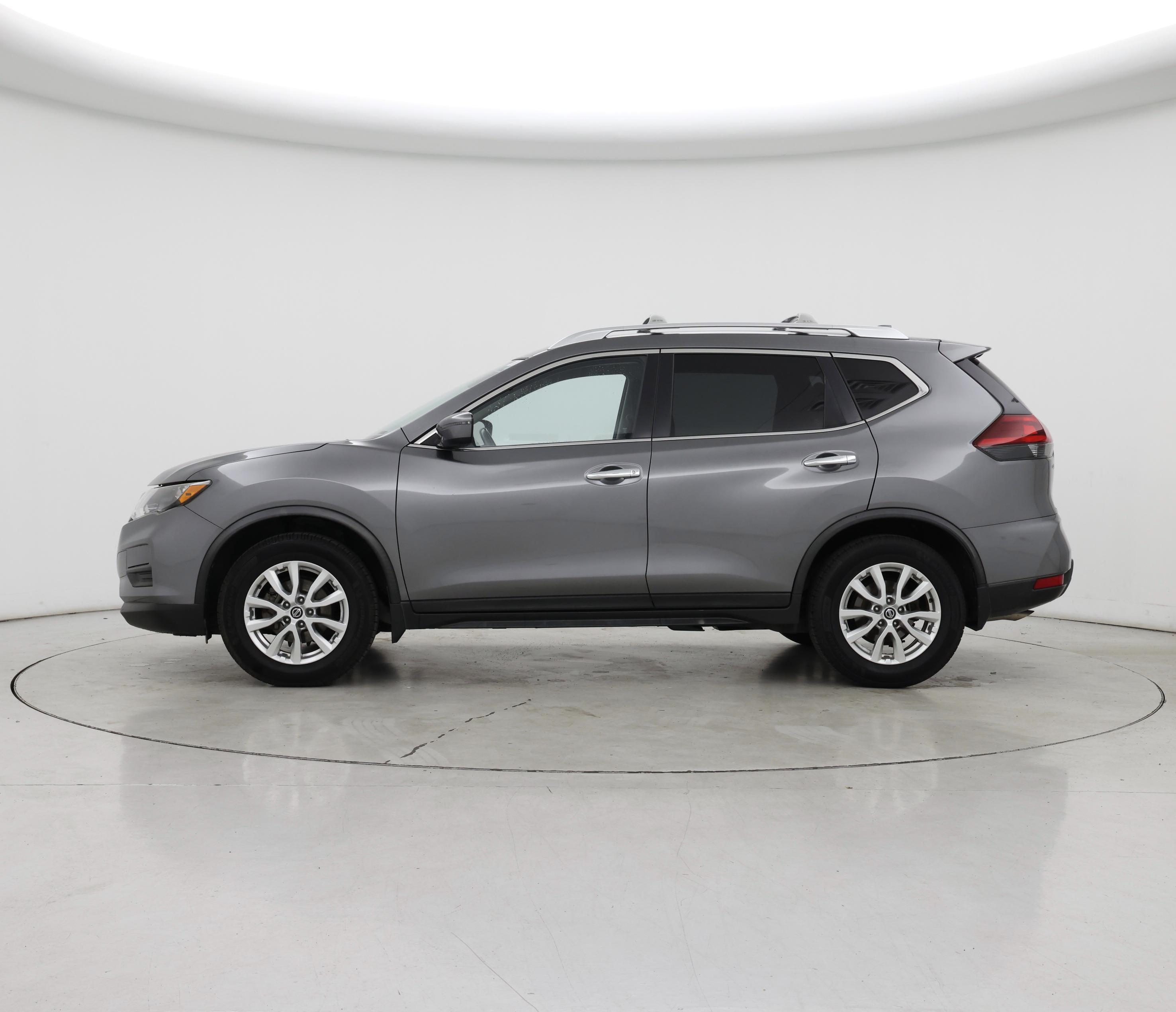 Thumbnail: 2020 Nissan Rogue - 3