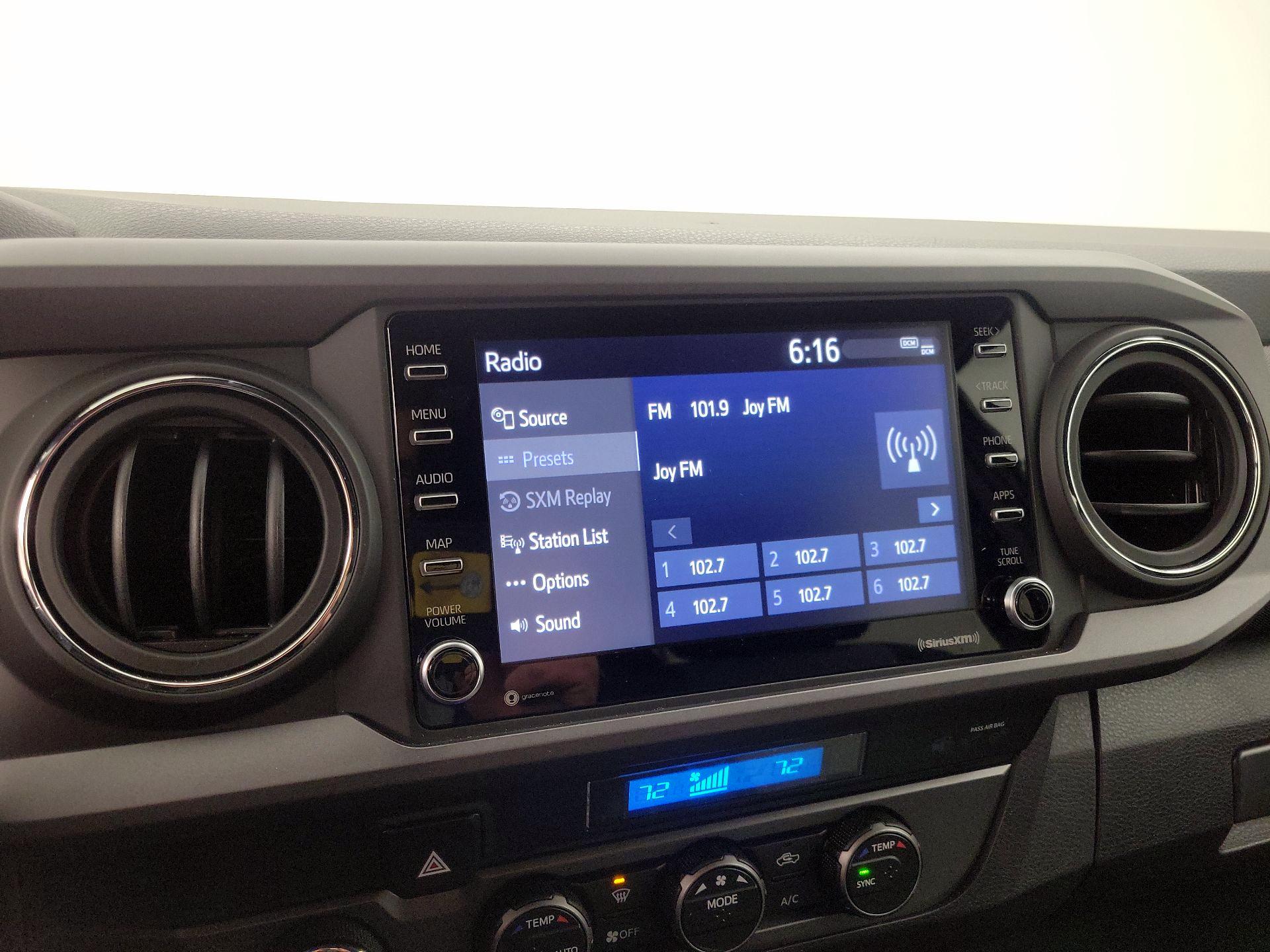 Thumbnail: 2023 Toyota Tacoma - 15