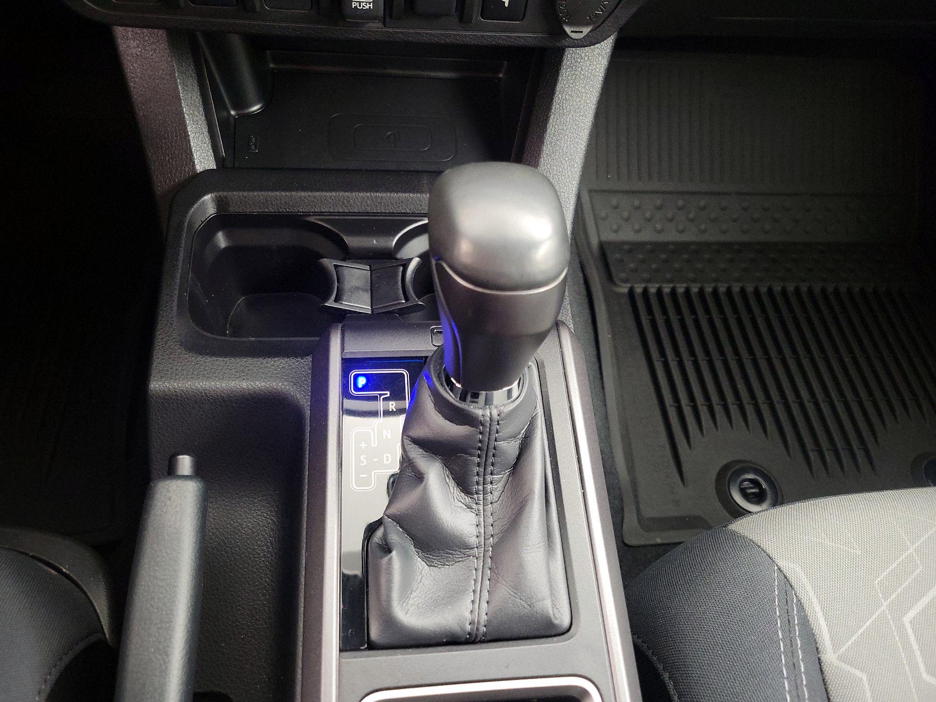 Thumbnail: 2023 Toyota Tacoma - 17