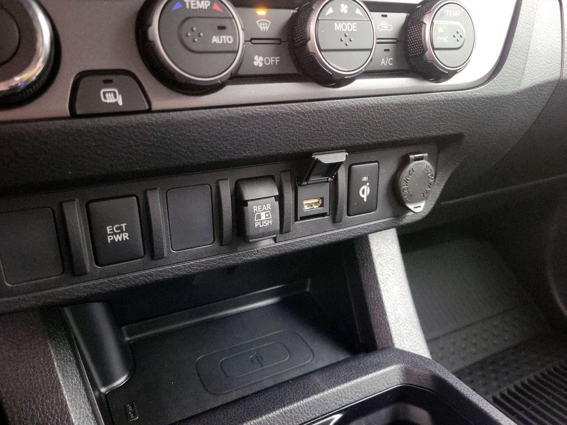 Thumbnail: 2023 Toyota Tacoma - 18