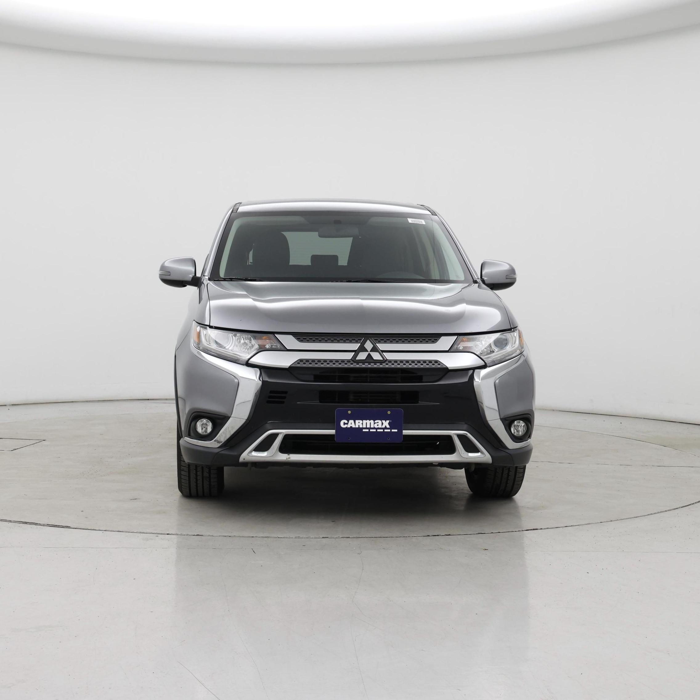 Thumbnail: 2019 Mitsubishi Outlander - 5
