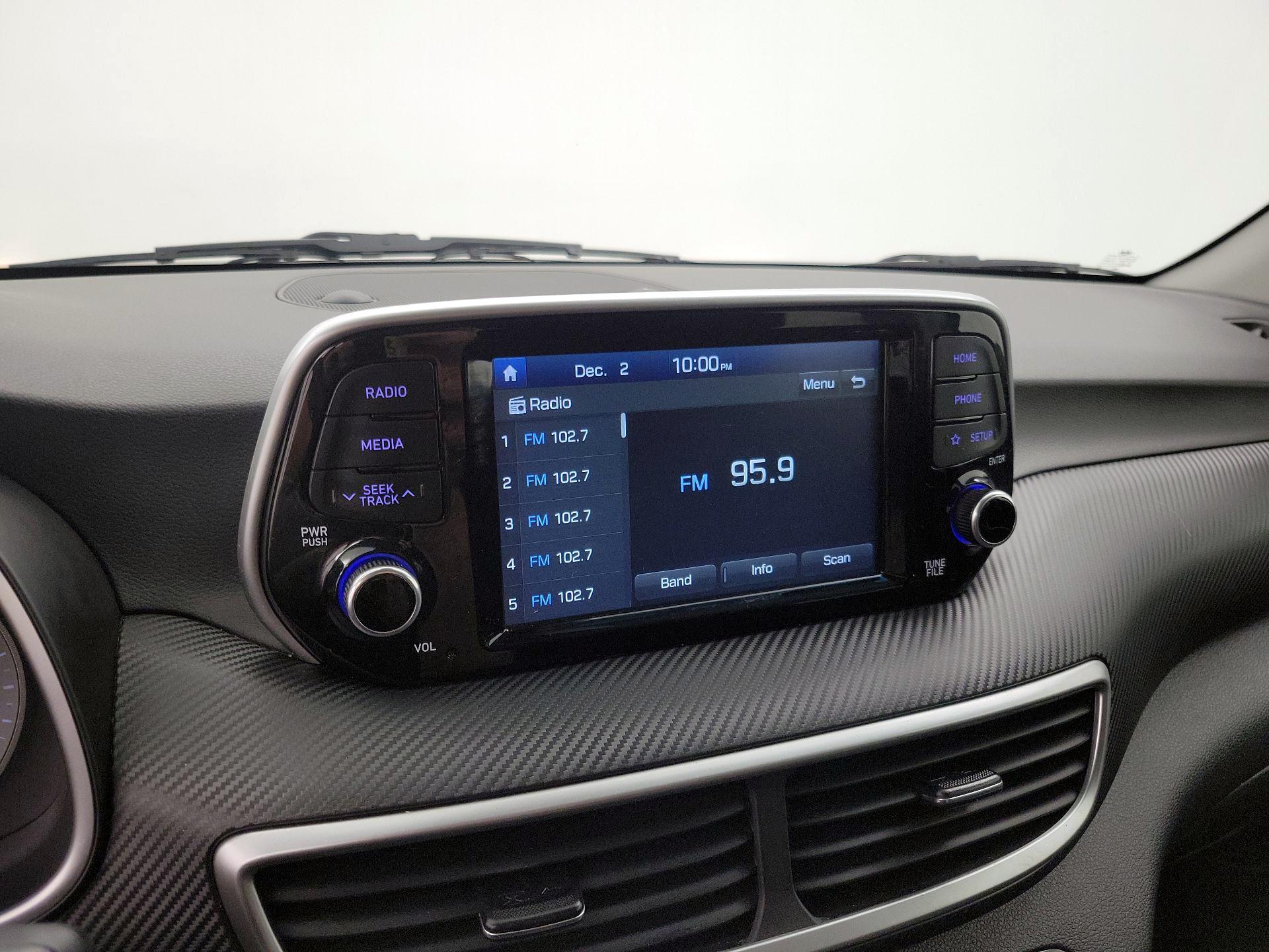 Thumbnail: 2019 Hyundai Tucson - 15