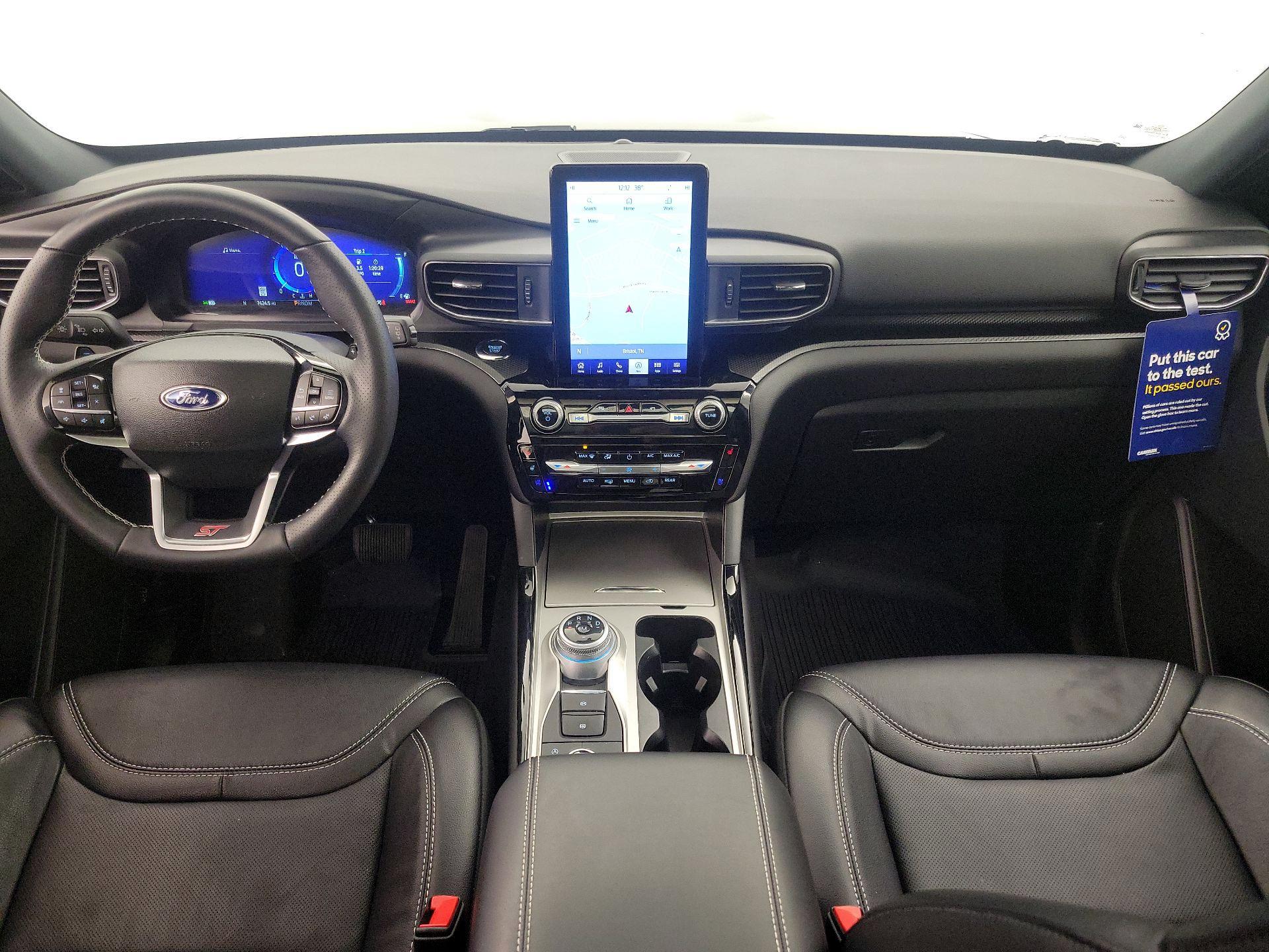 Thumbnail: 2023 Ford Explorer - 9