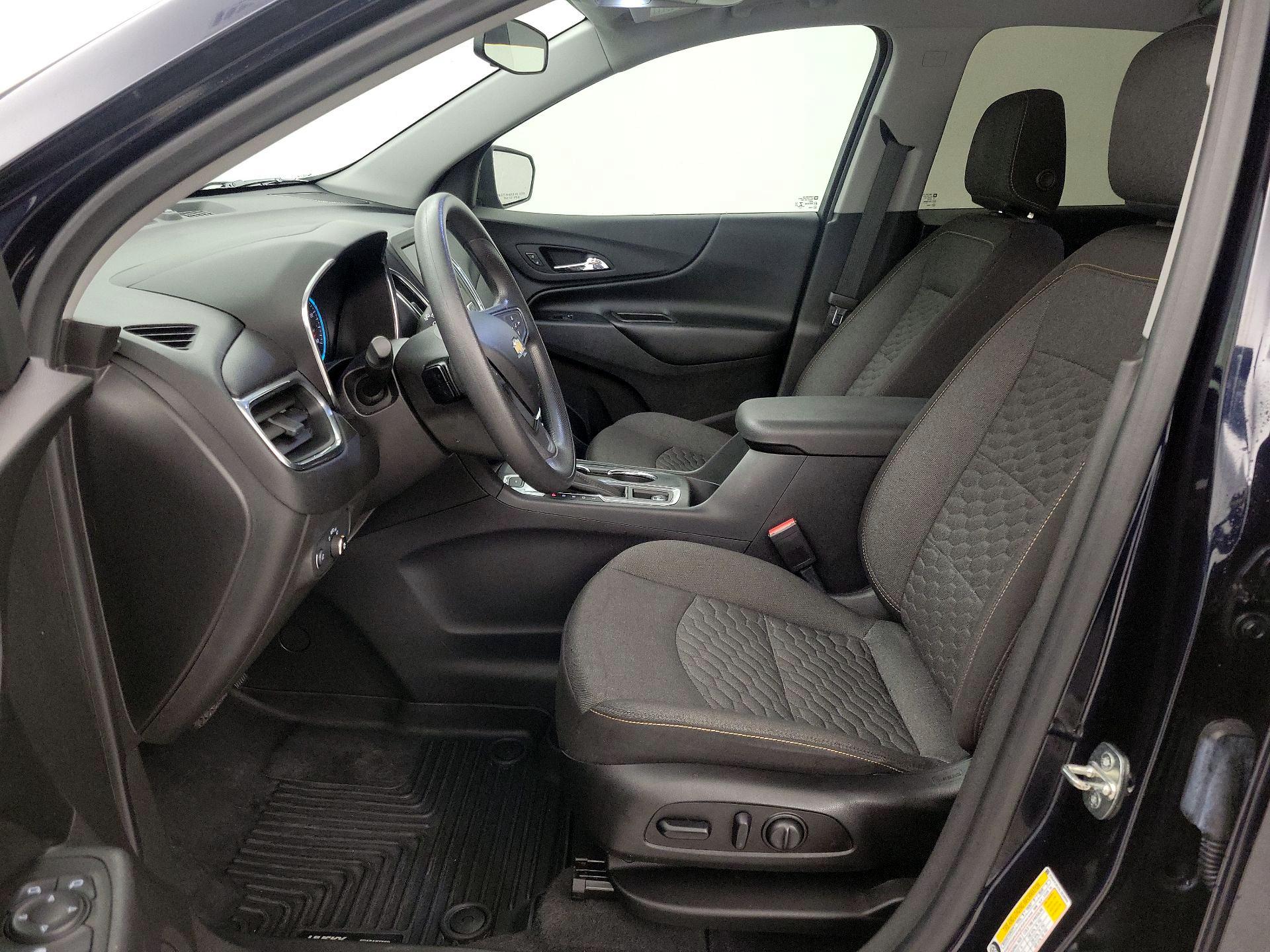 Thumbnail: 2020 Chevrolet Equinox - 11