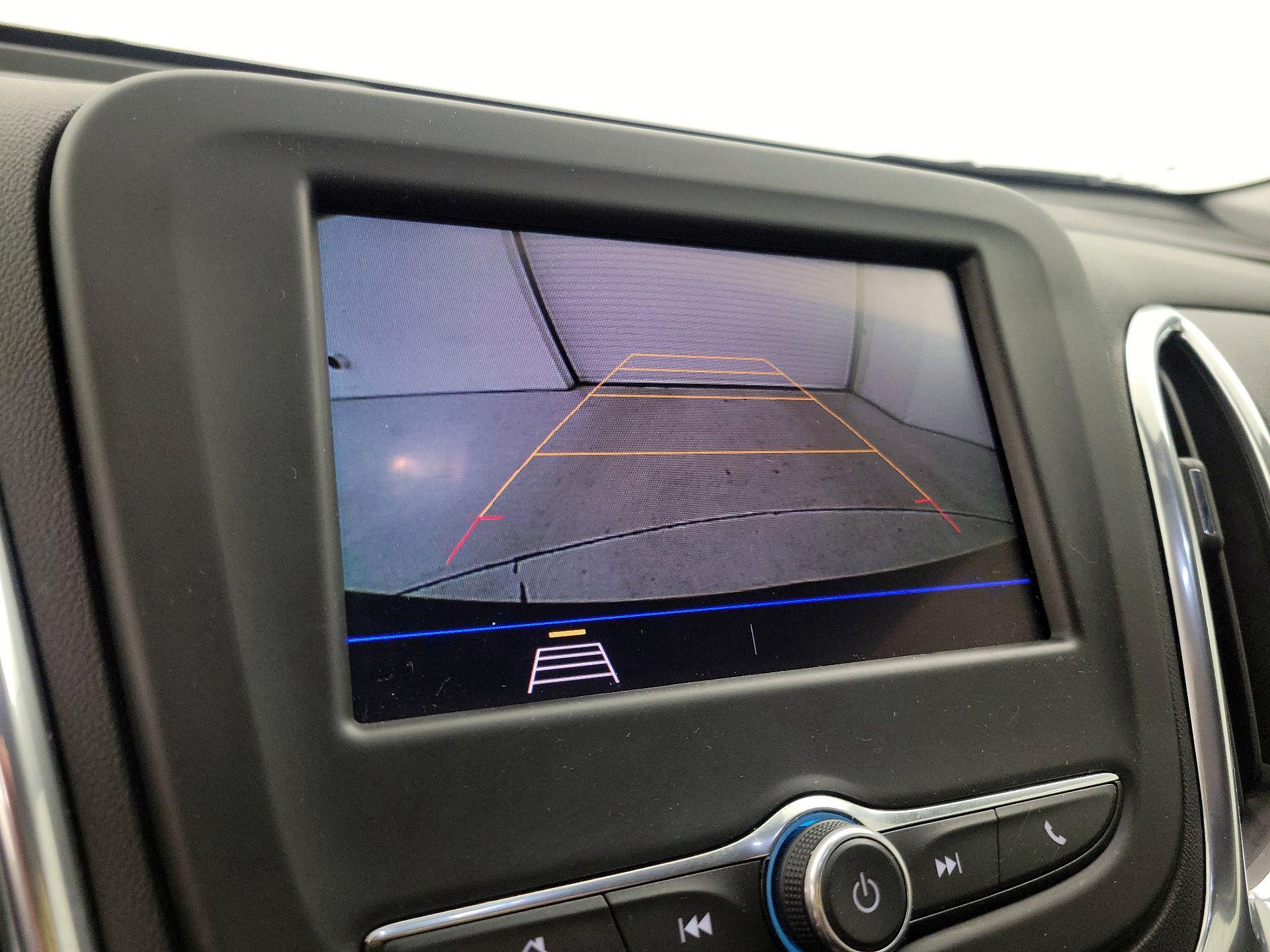 Thumbnail: 2020 Chevrolet Equinox - 14