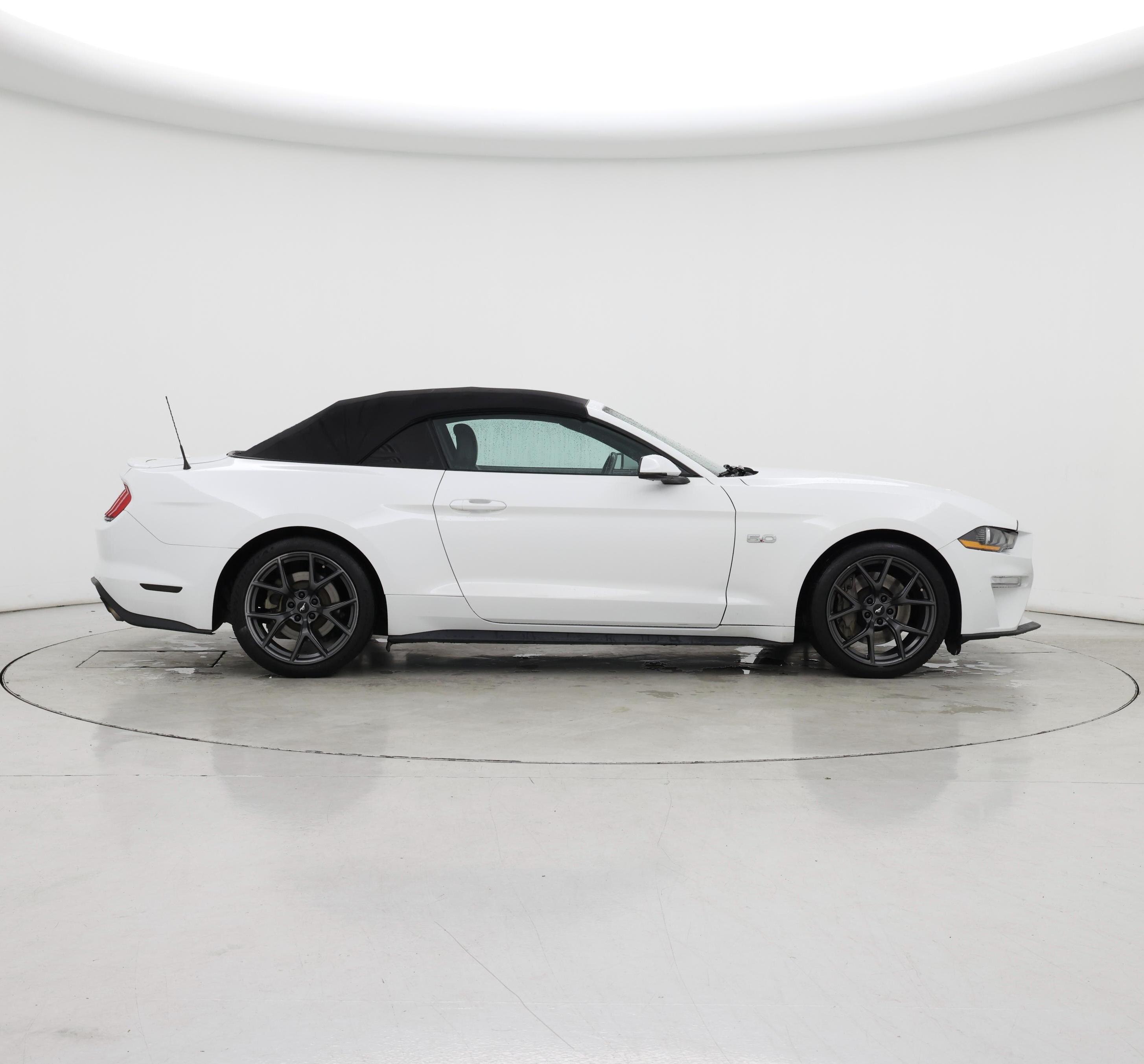 Thumbnail: 2019 Ford Mustang - 7