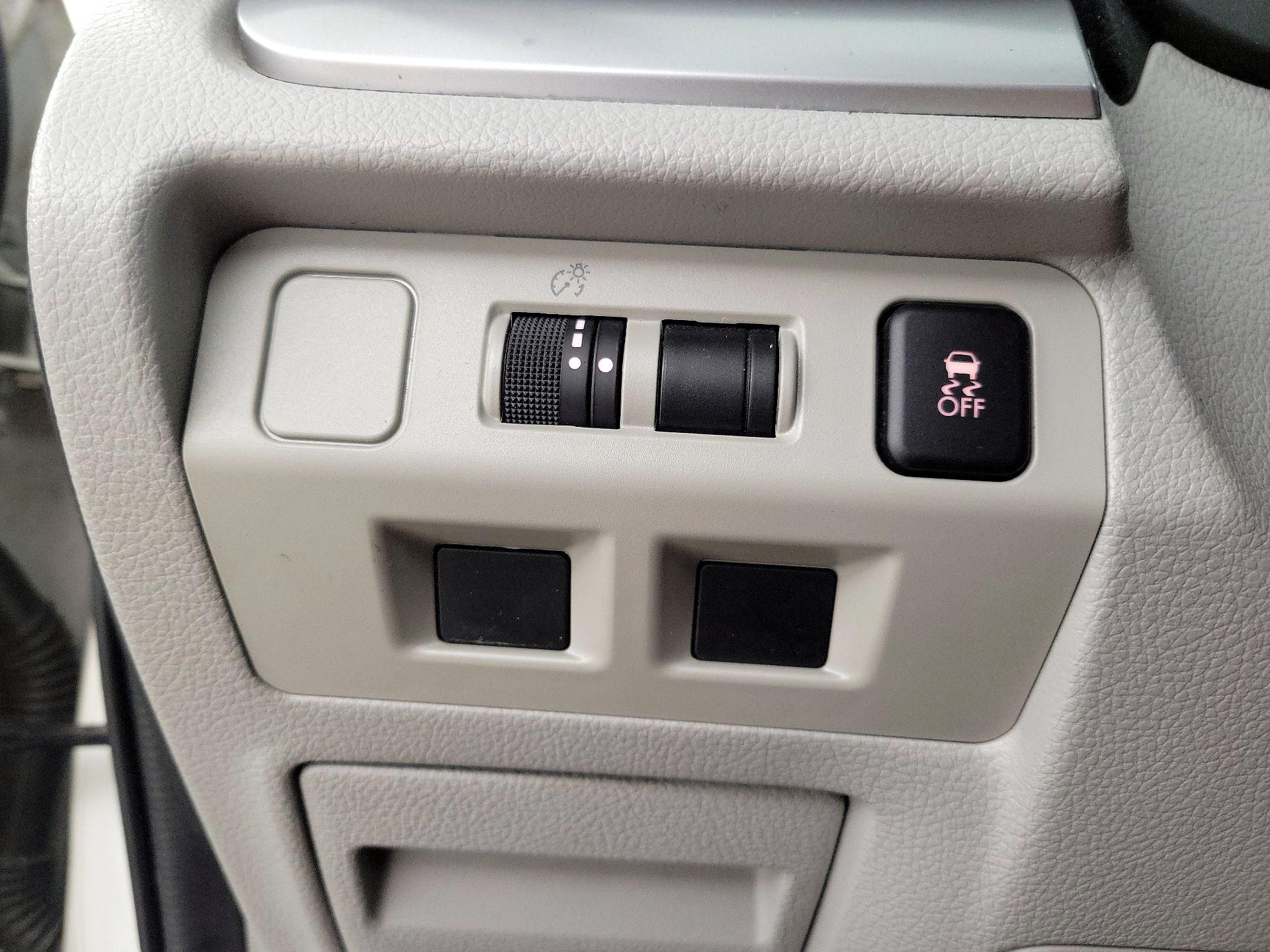 Thumbnail: 2018 Subaru Forester - 13