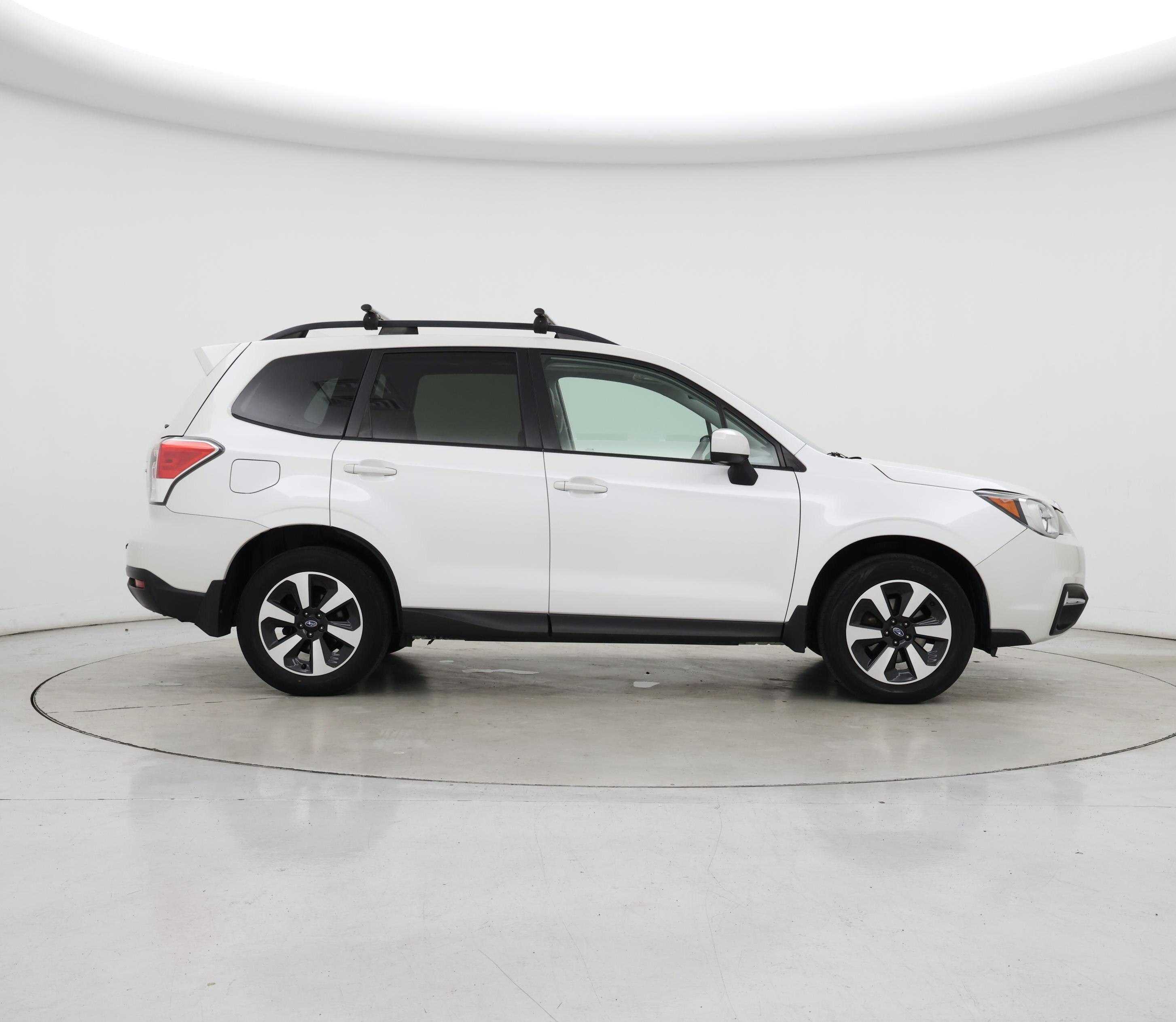 Thumbnail: 2018 Subaru Forester - 7