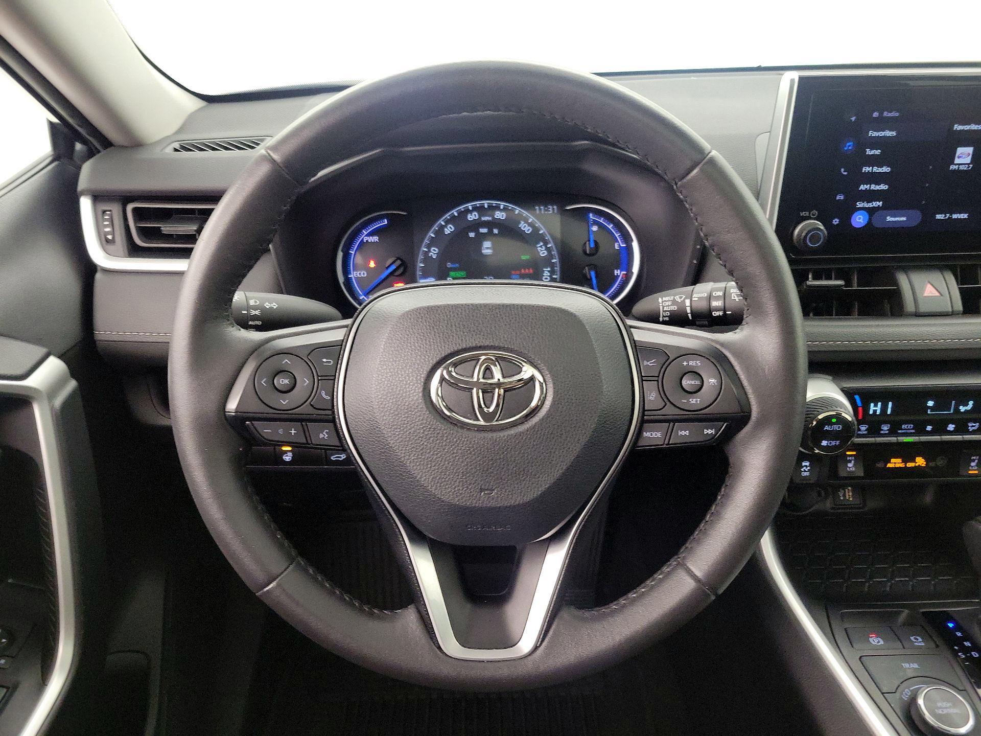 Thumbnail: 2024 Toyota RAV4 - 10
