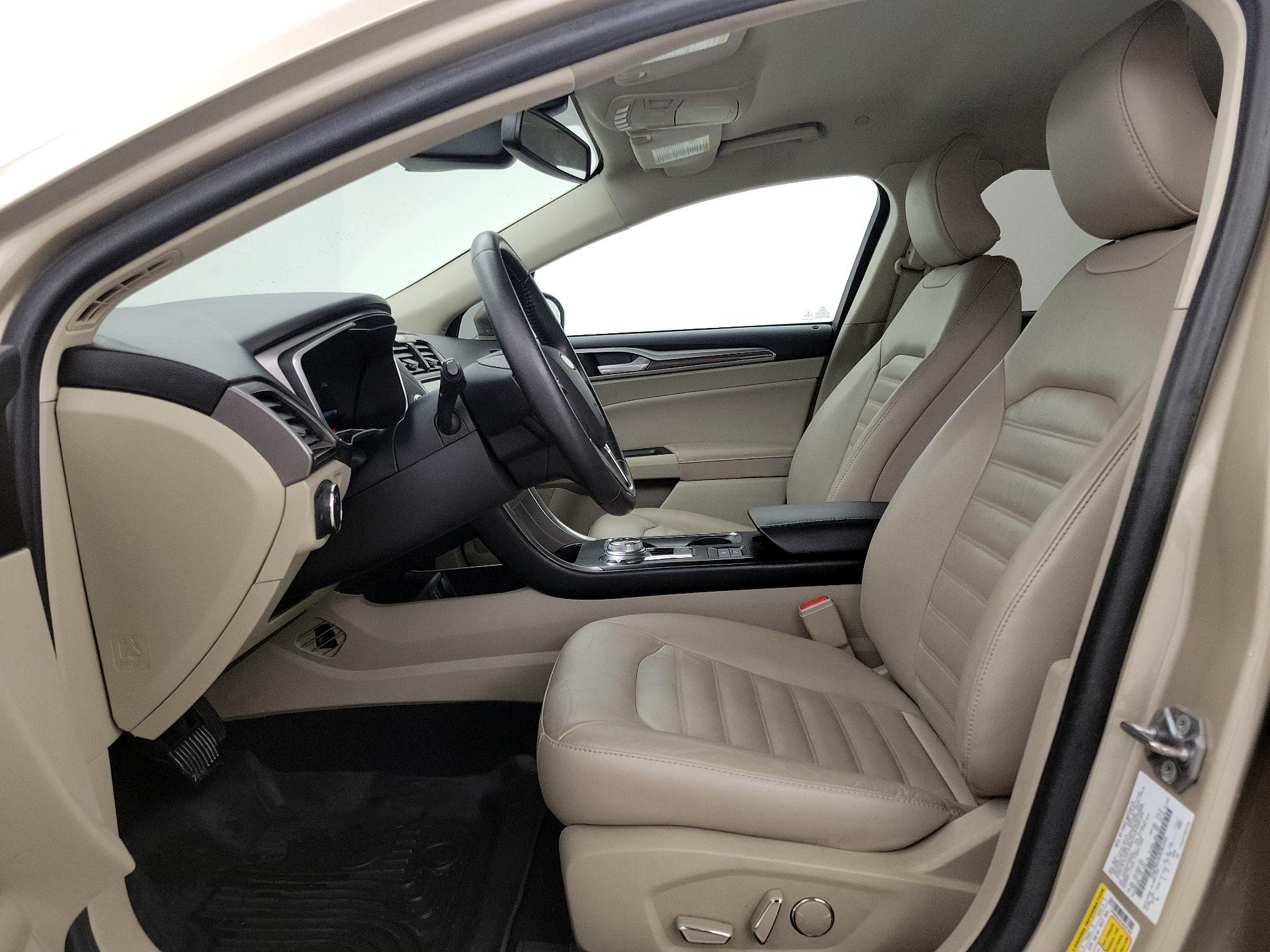 Thumbnail: 2018 Ford Fusion - 11