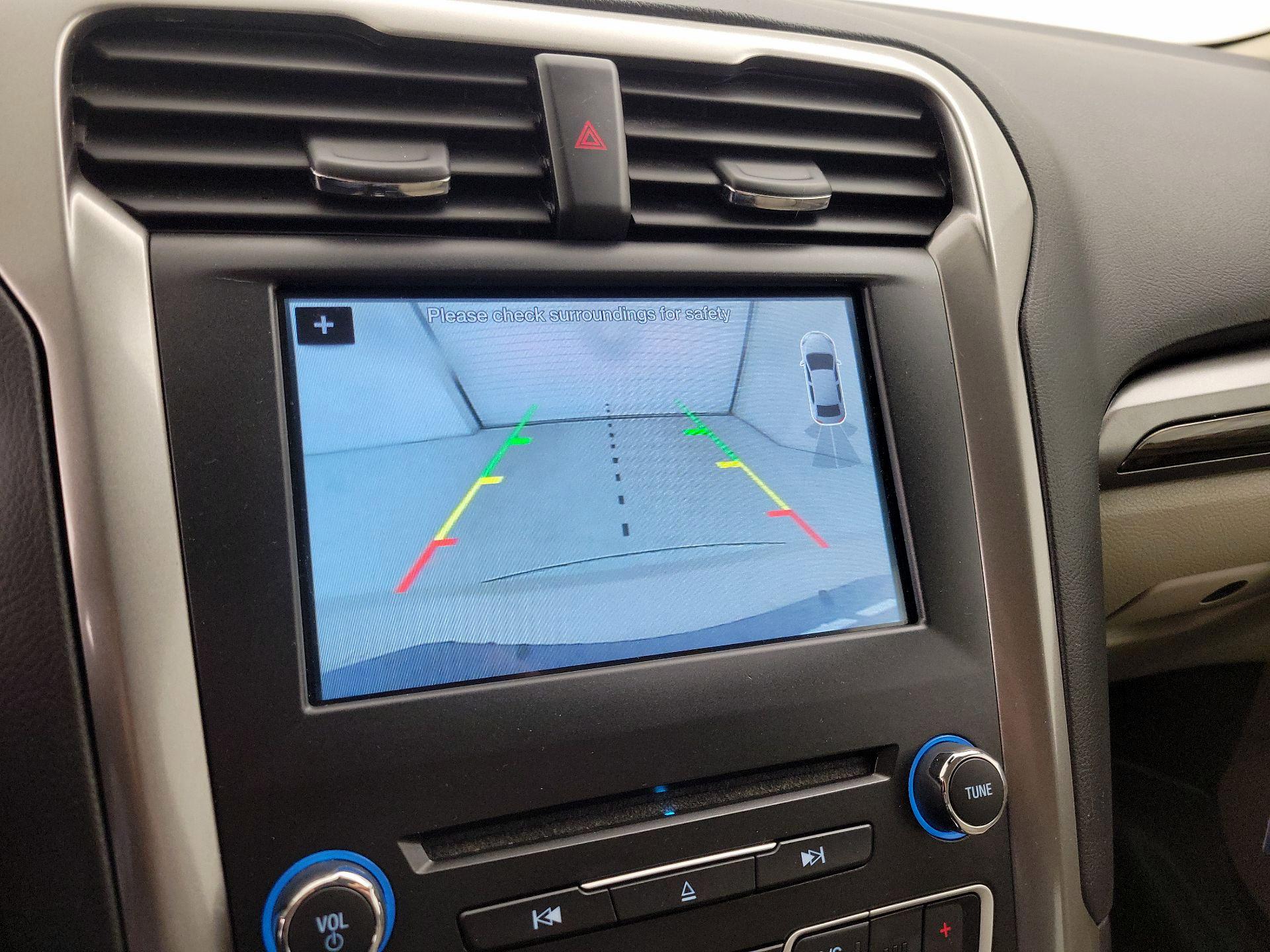 Thumbnail: 2018 Ford Fusion - 15