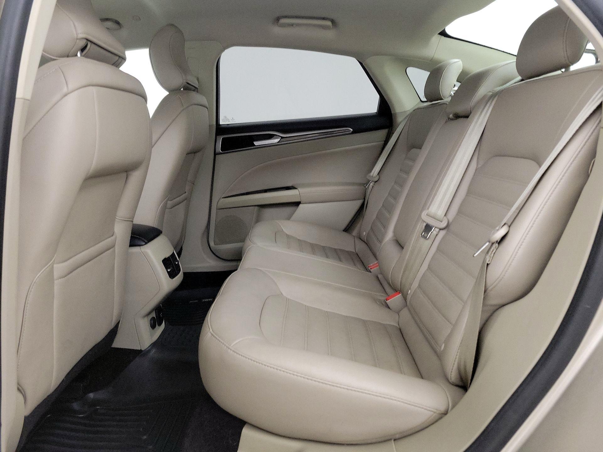 Thumbnail: 2018 Ford Fusion - 20