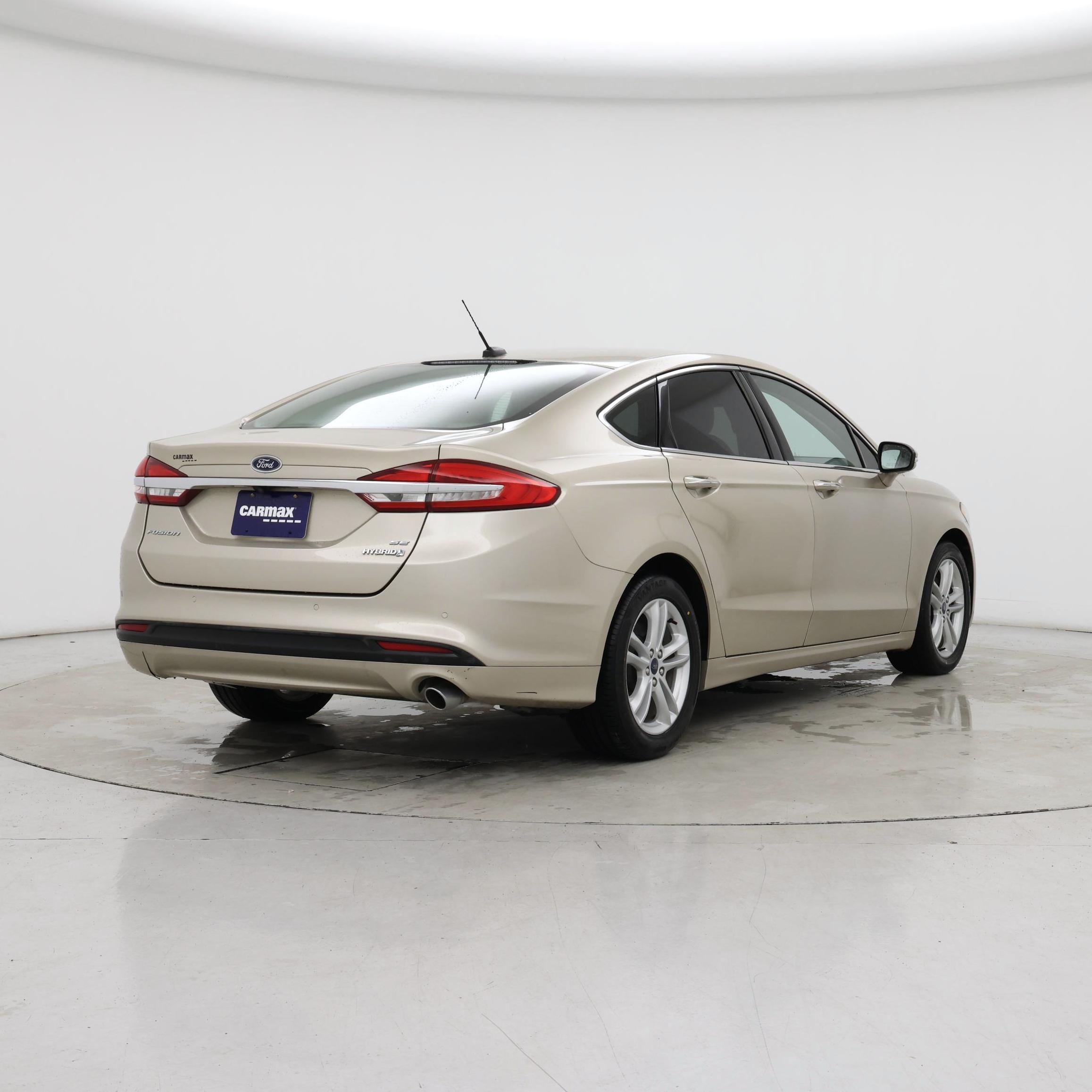 Thumbnail: 2018 Ford Fusion - 8