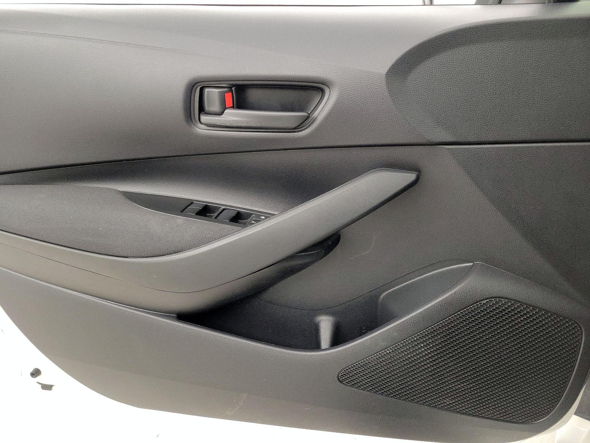 Thumbnail: 2022 Toyota Corolla - 12