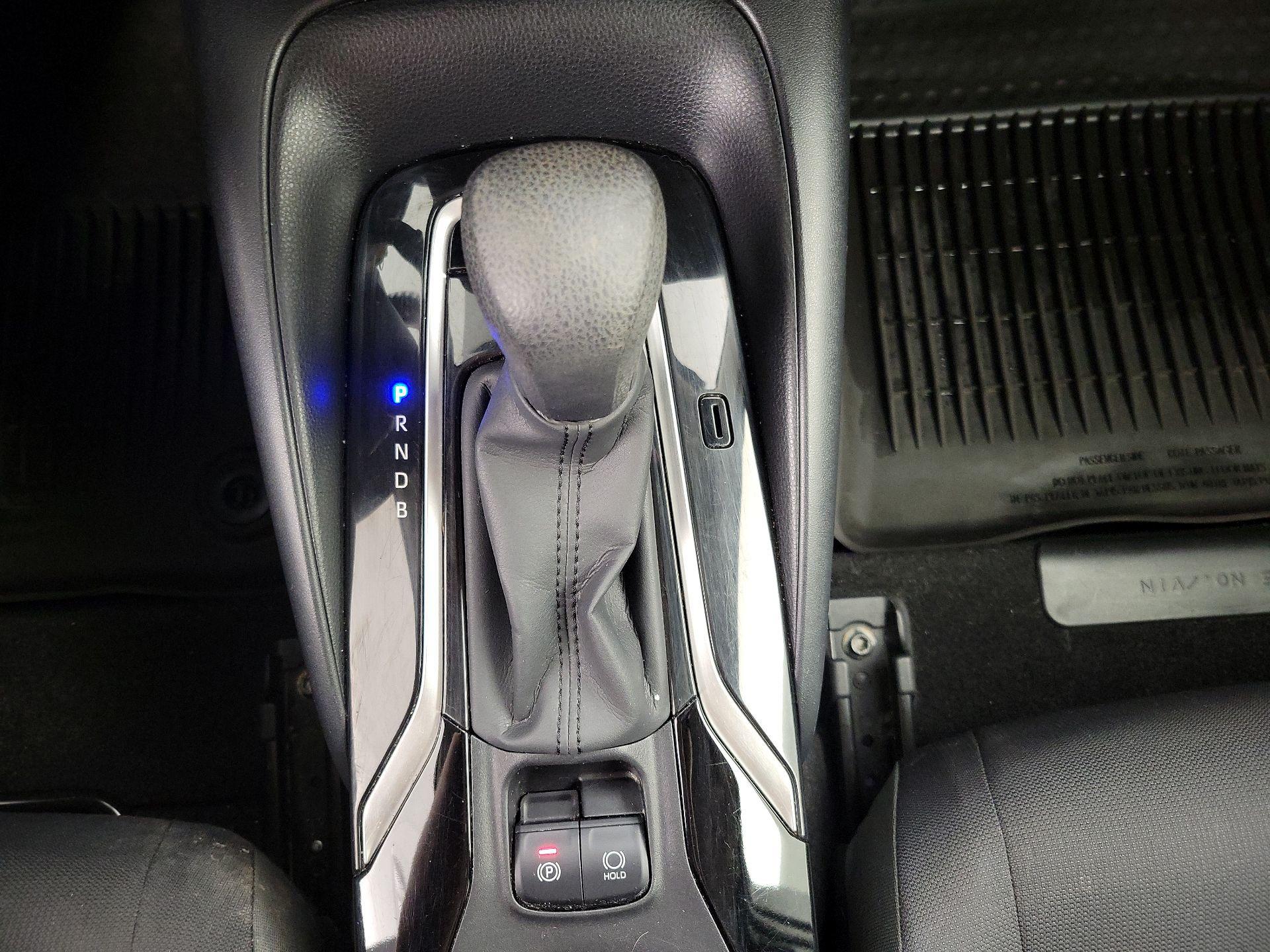 Thumbnail: 2022 Toyota Corolla - 17