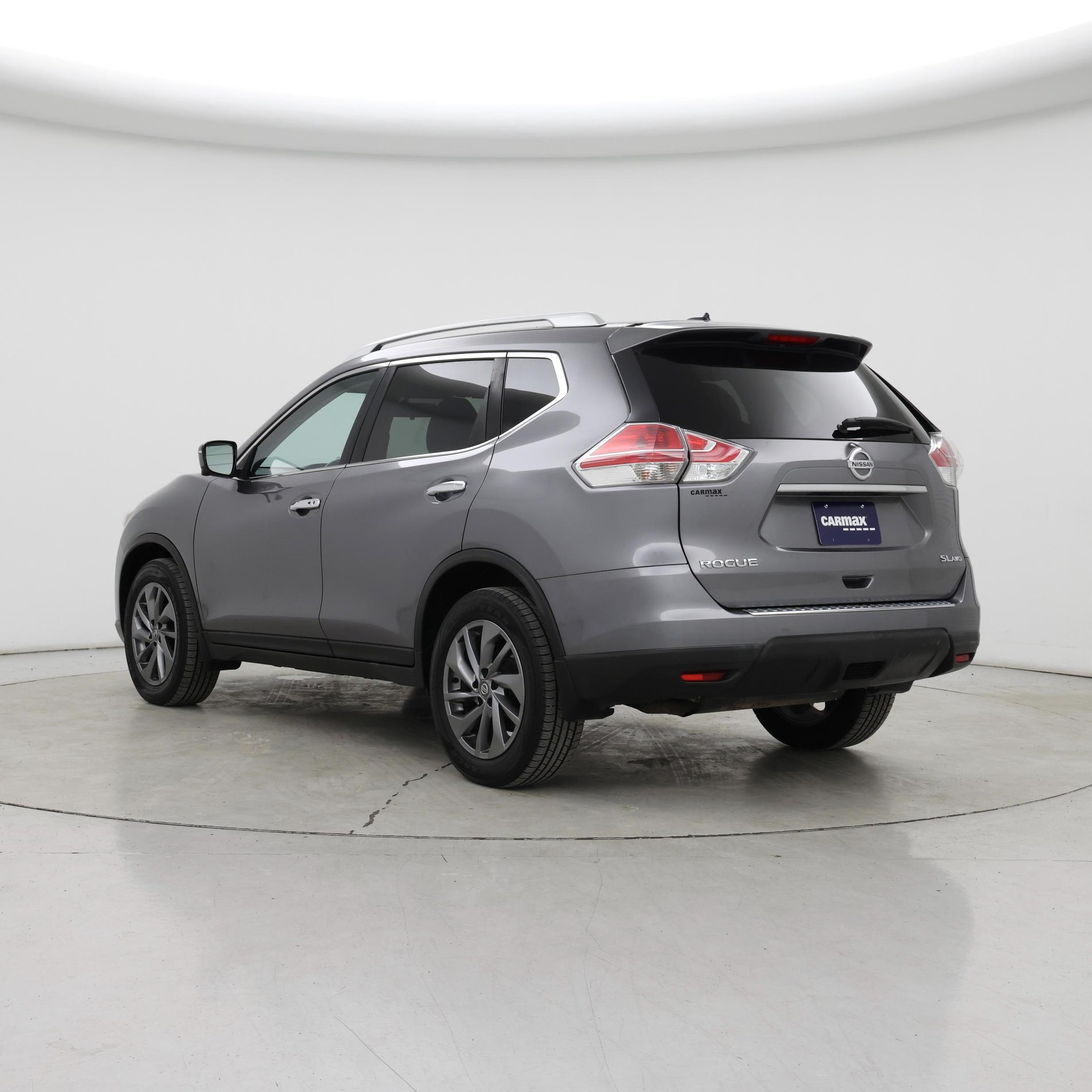 Thumbnail: 2016 Nissan Rogue - 2