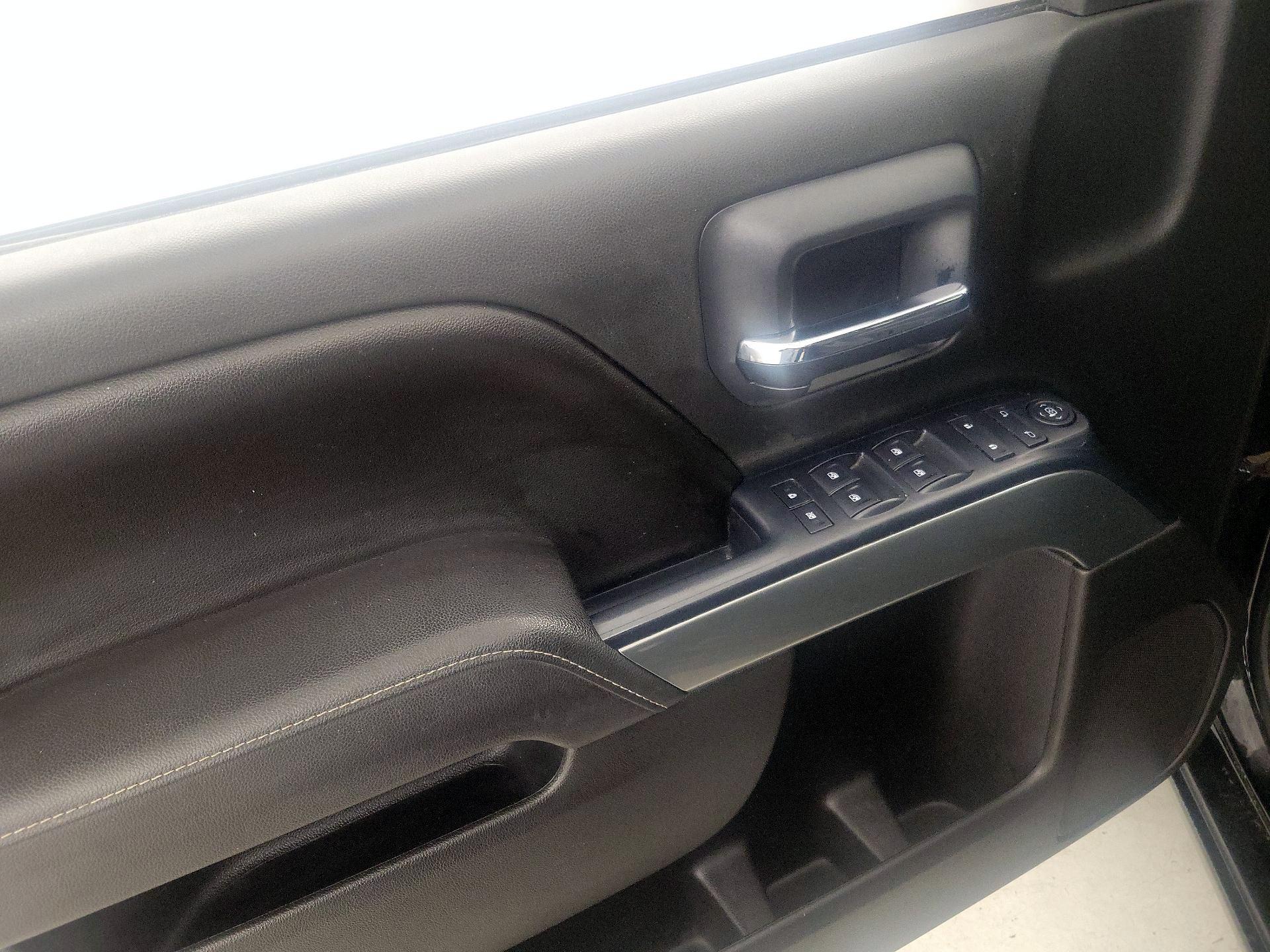 Thumbnail: 2016 Chevrolet Silverado 1500 - 12