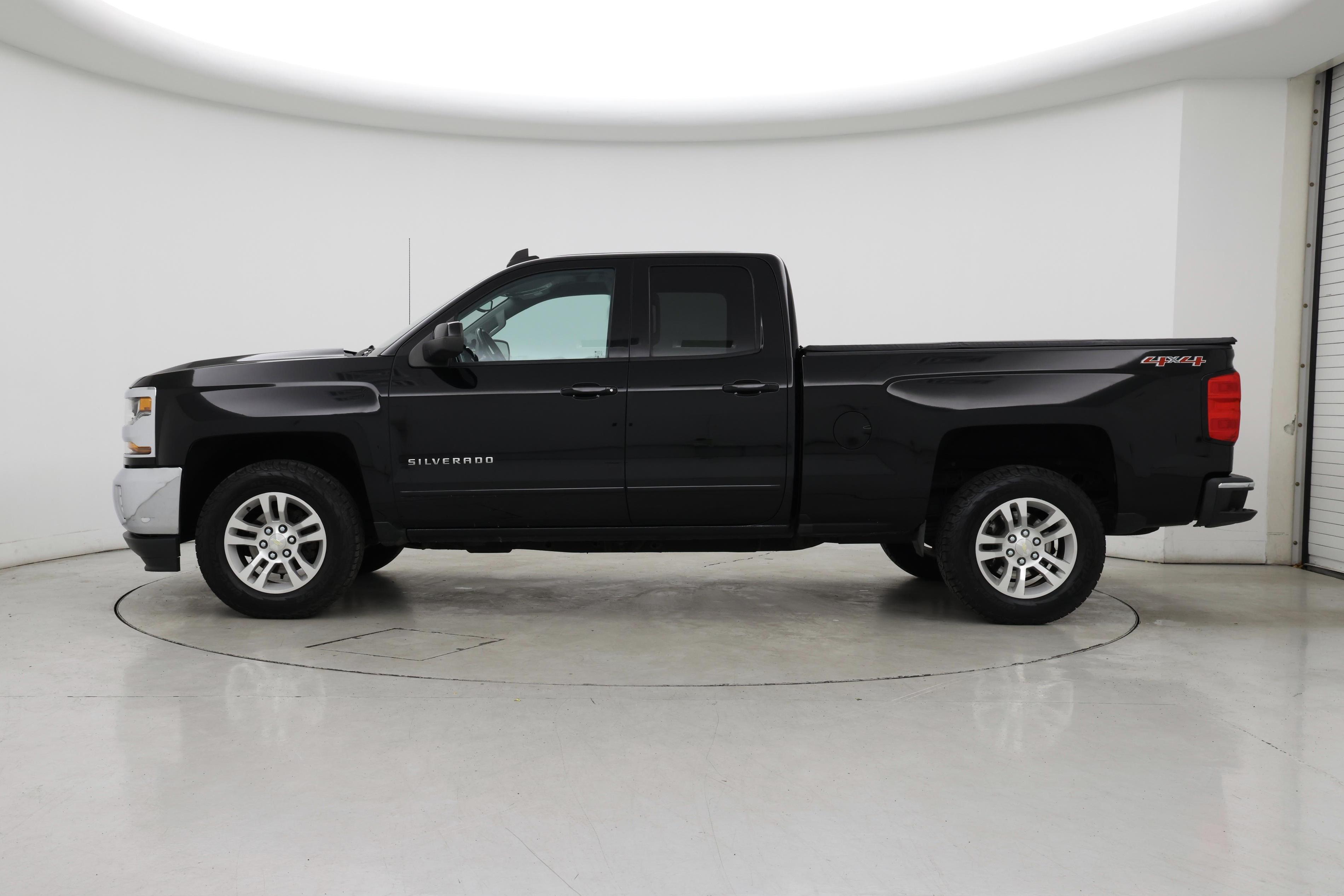 Thumbnail: 2016 Chevrolet Silverado 1500 - 3