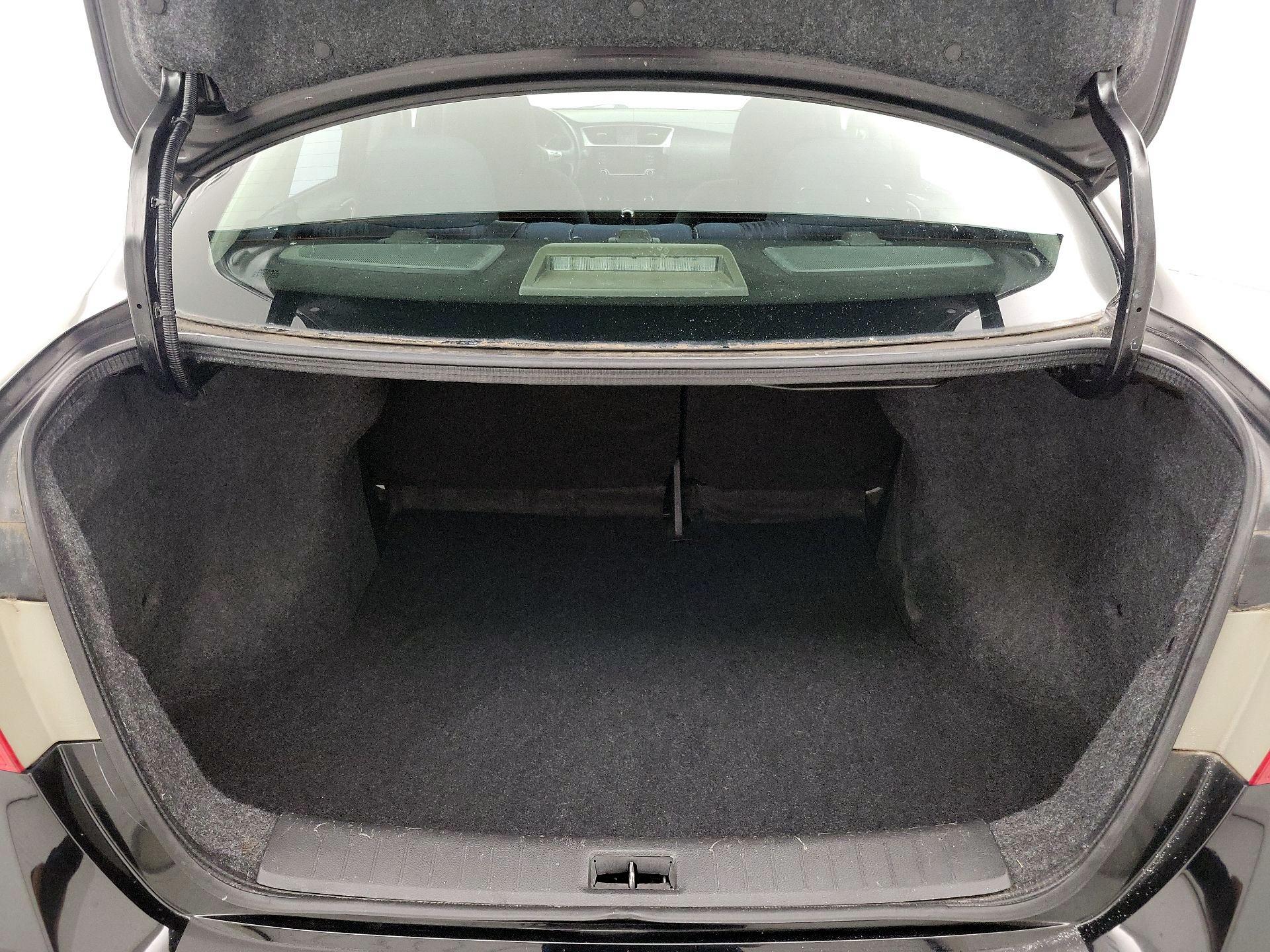 Thumbnail: 2017 Nissan Sentra - 20