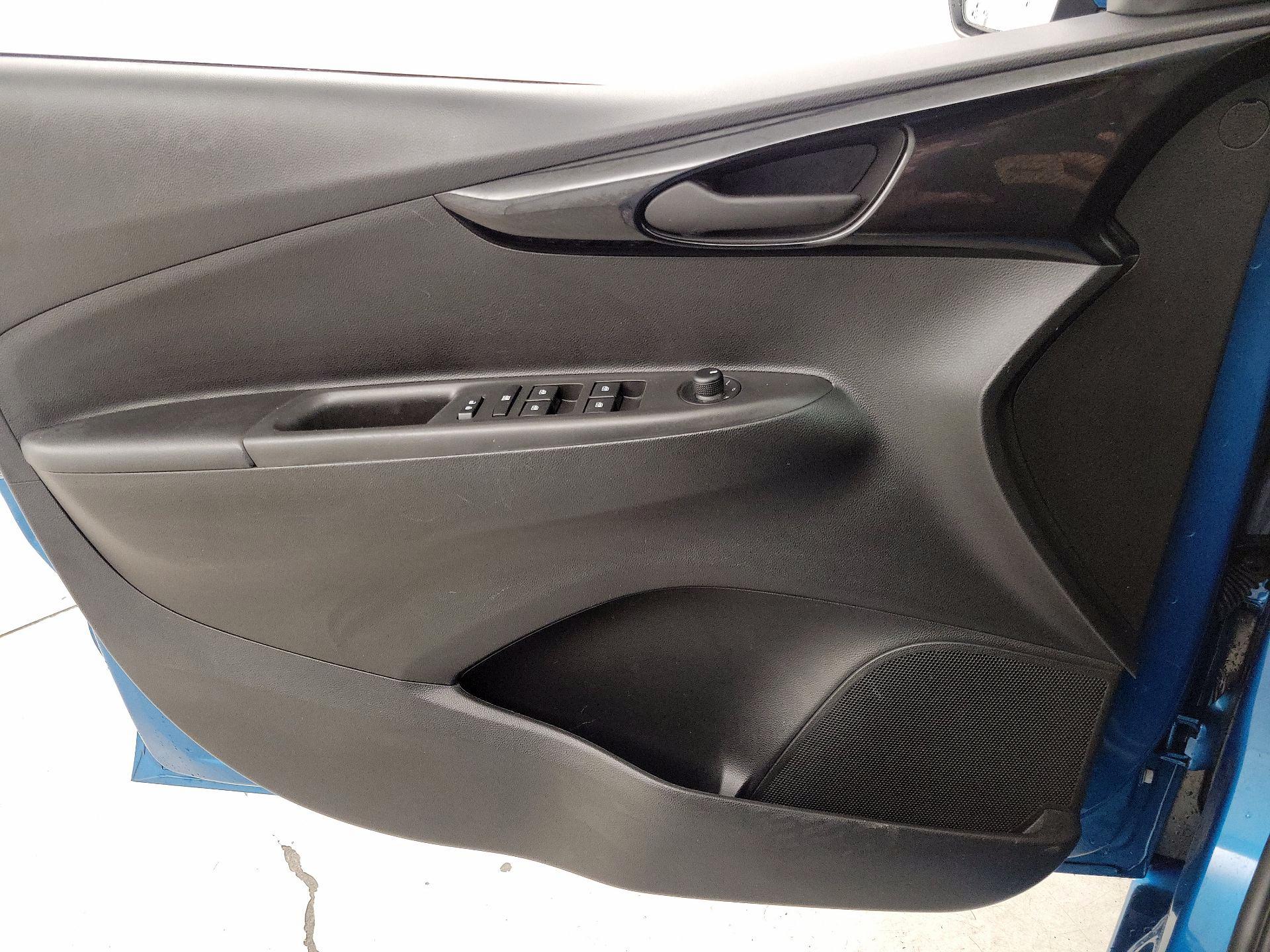 Thumbnail: 2020 Chevrolet Spark - 12