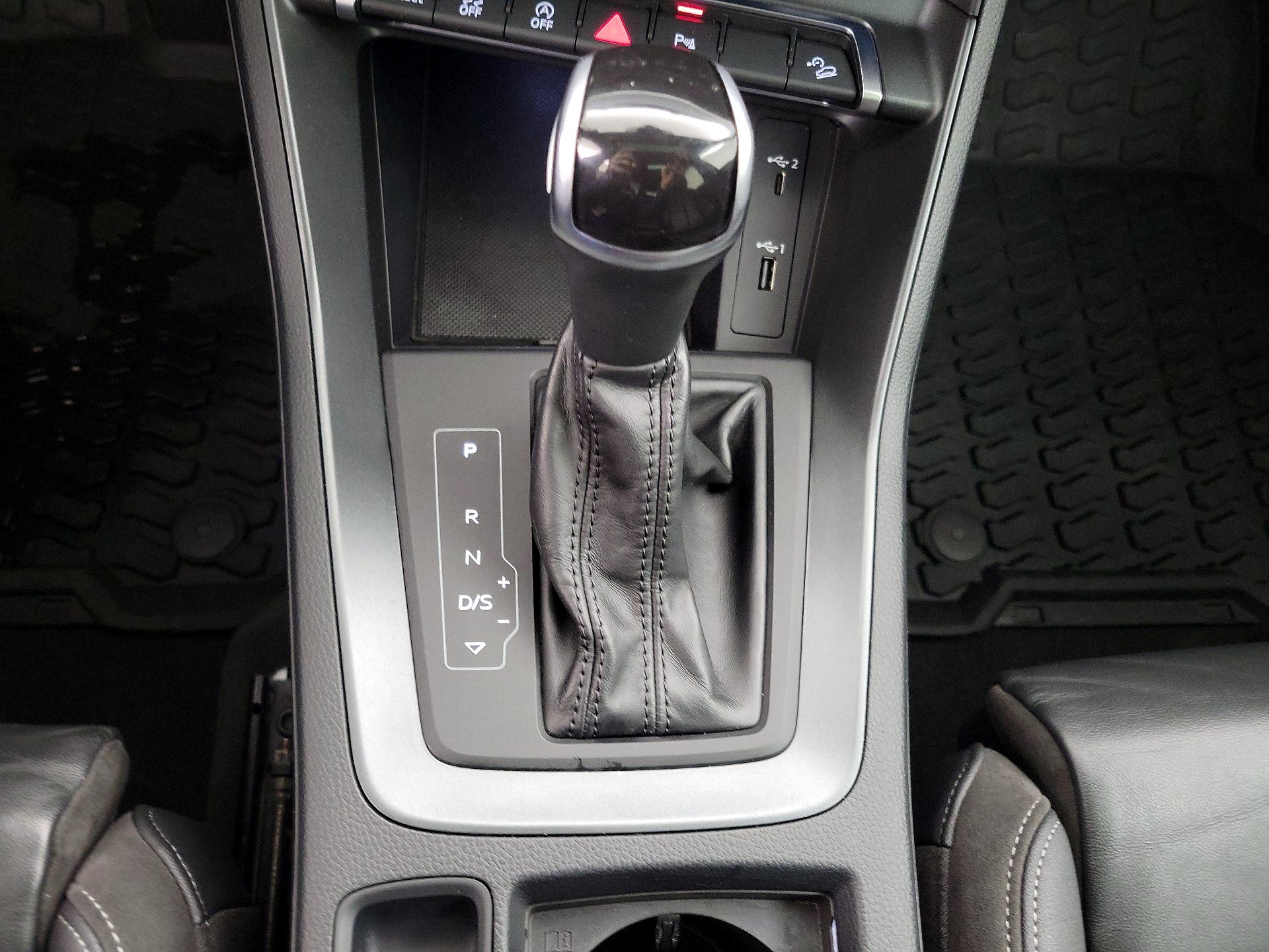 Thumbnail: 2021 Audi Q3 - 17