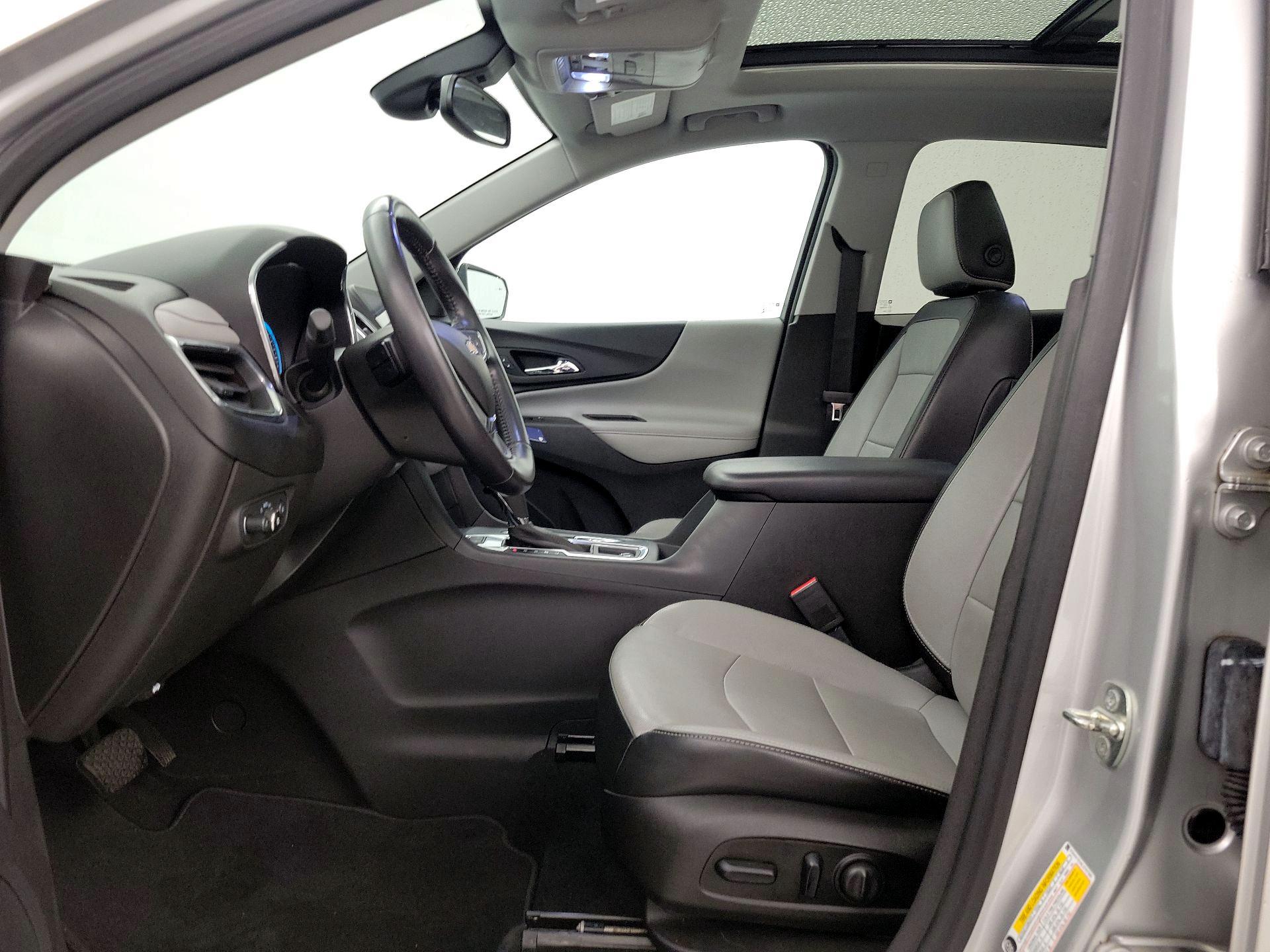 Thumbnail: 2020 Chevrolet Equinox - 11