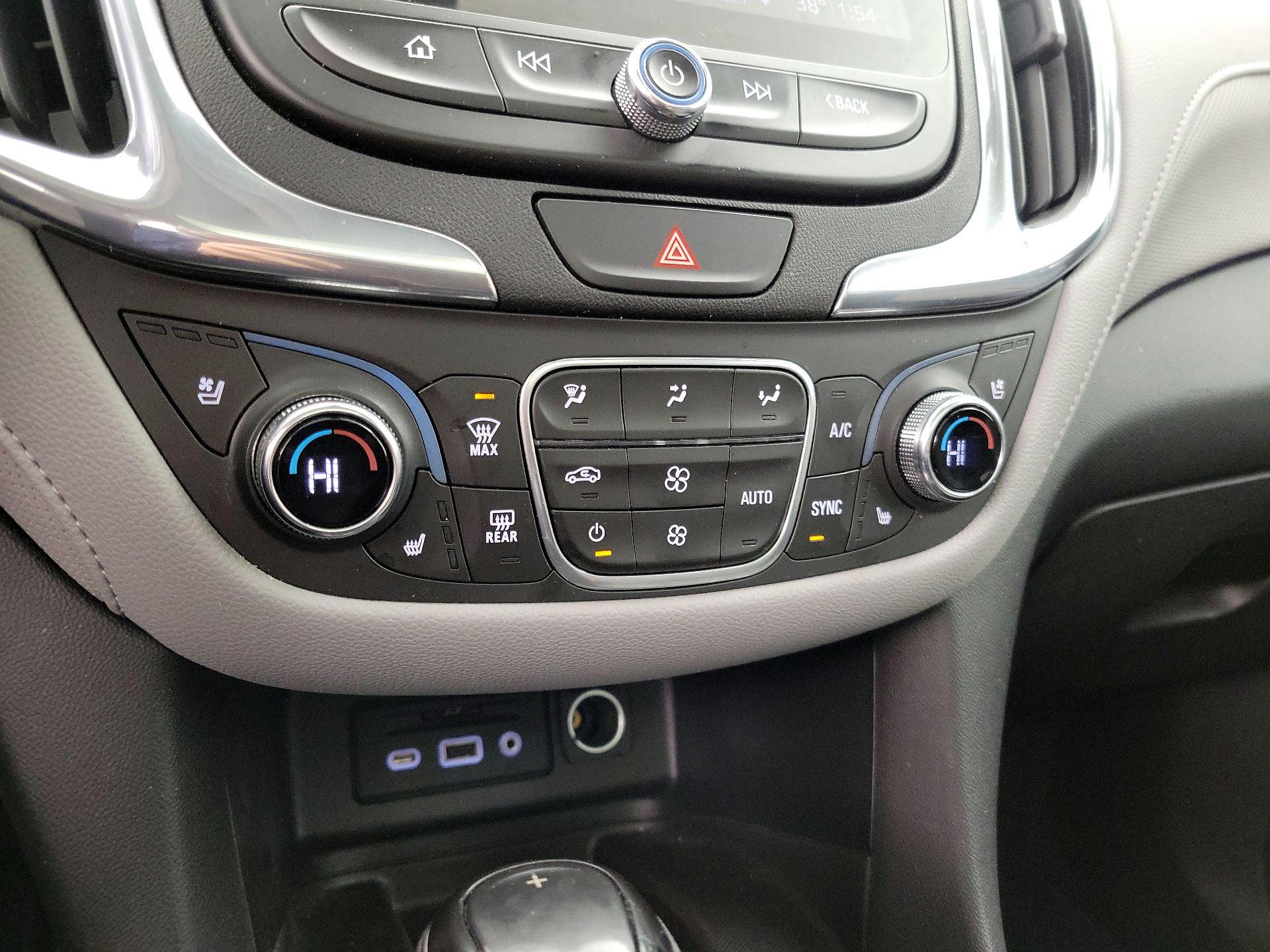 Thumbnail: 2020 Chevrolet Equinox - 17