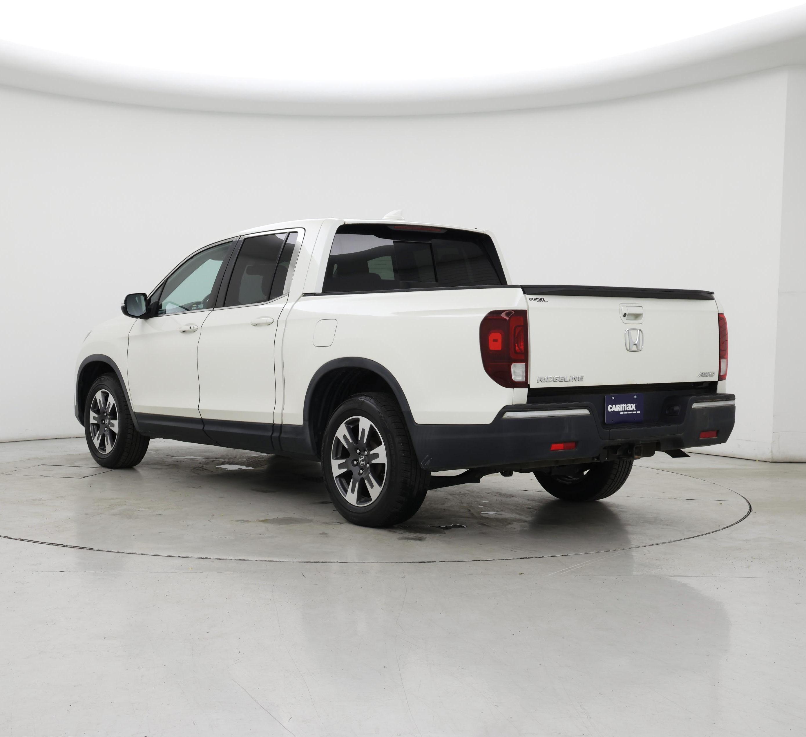 Thumbnail: 2019 Honda Ridgeline - 2