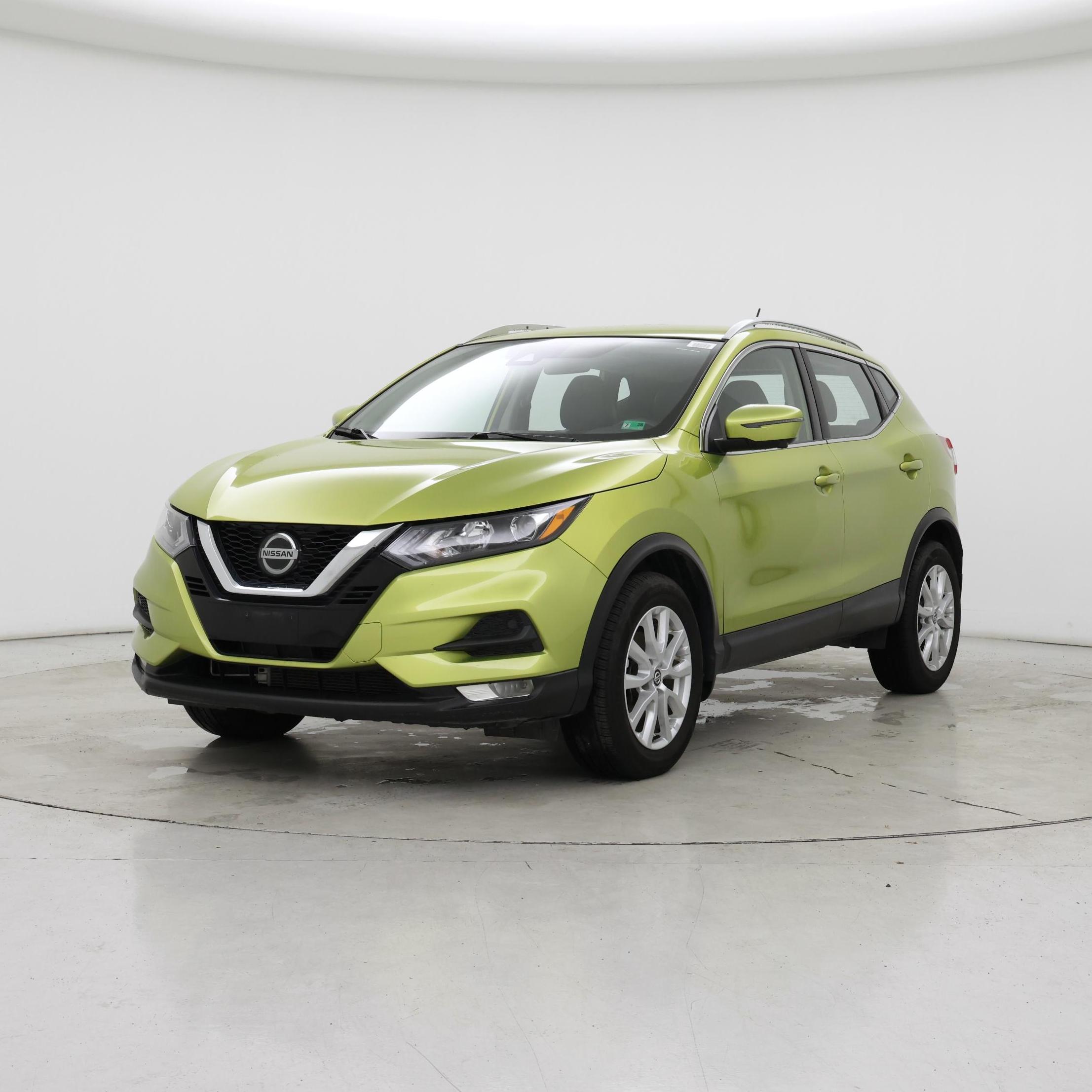 Thumbnail: 2020 Nissan Rogue Sport - 4