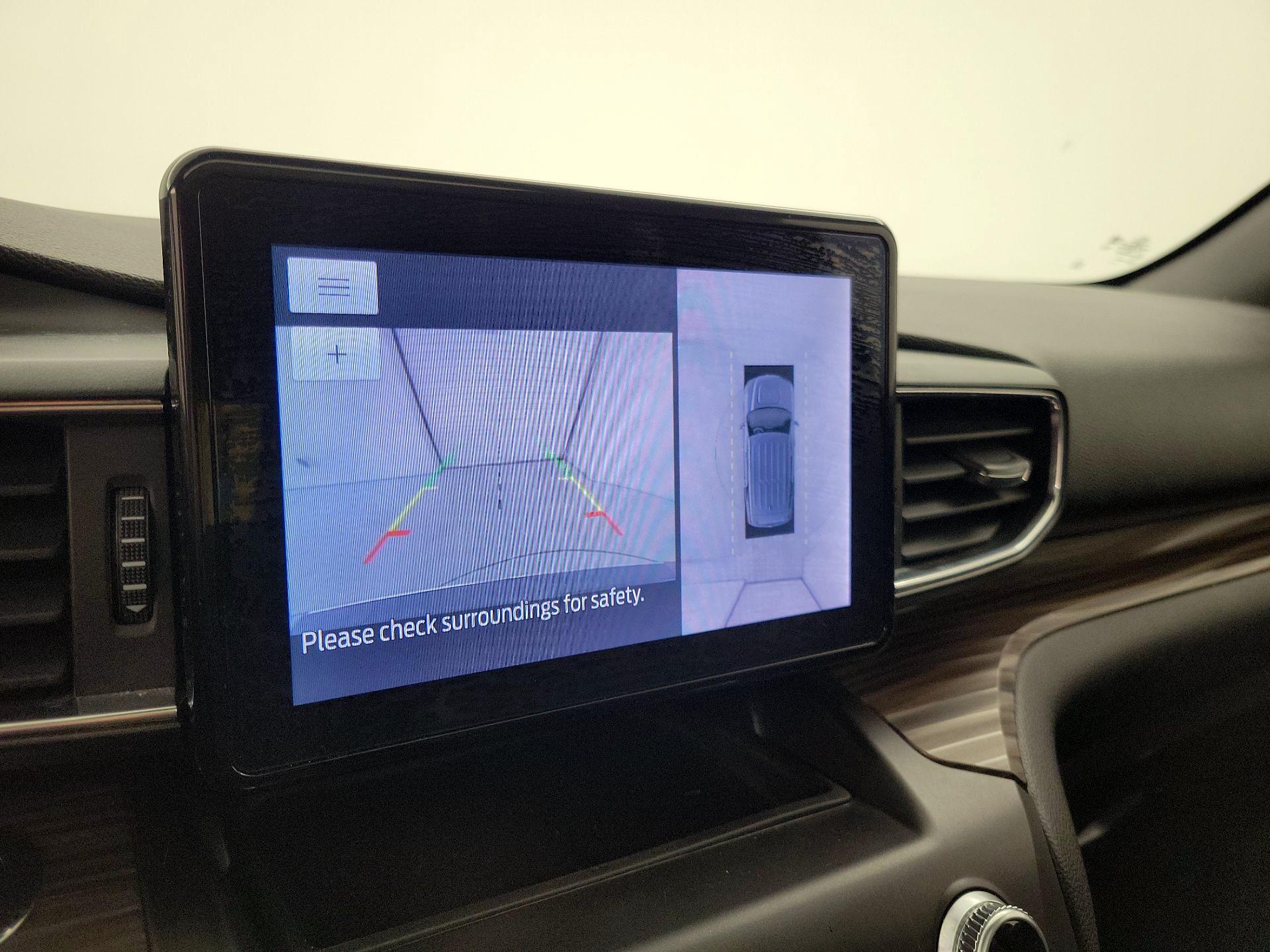 Thumbnail: 2020 Ford Explorer - 15