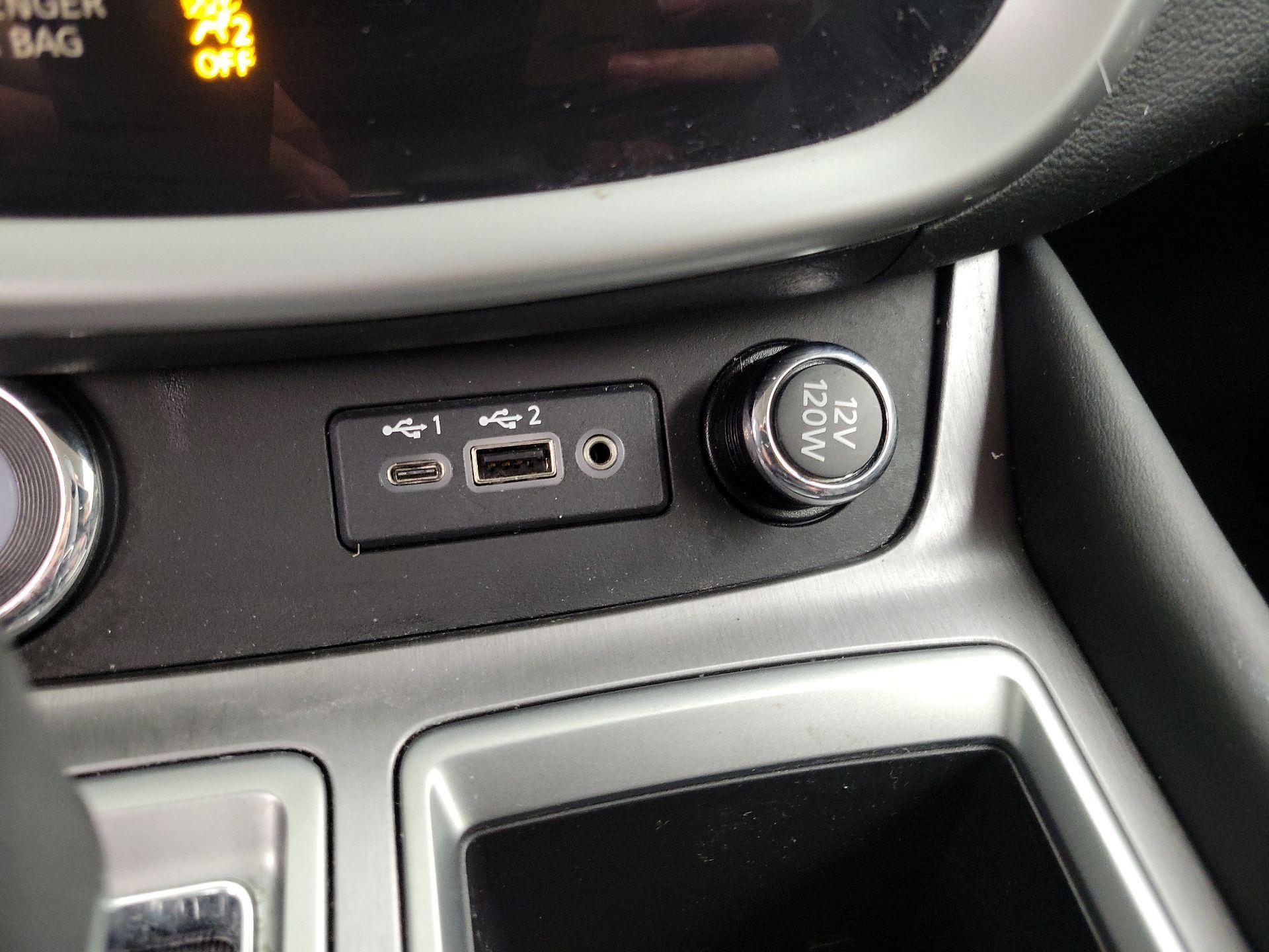 Thumbnail: 2019 Nissan Murano - 19