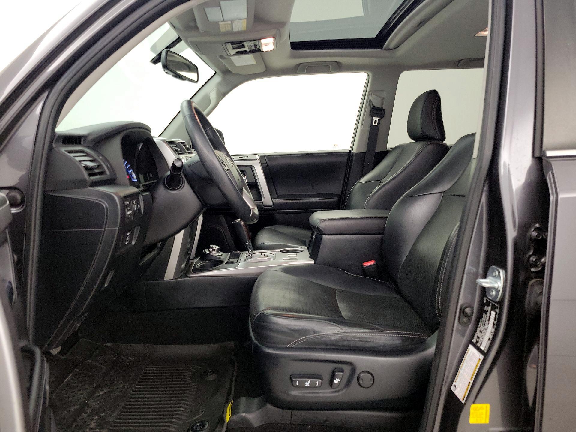 Thumbnail: 2019 Toyota 4Runner - 11