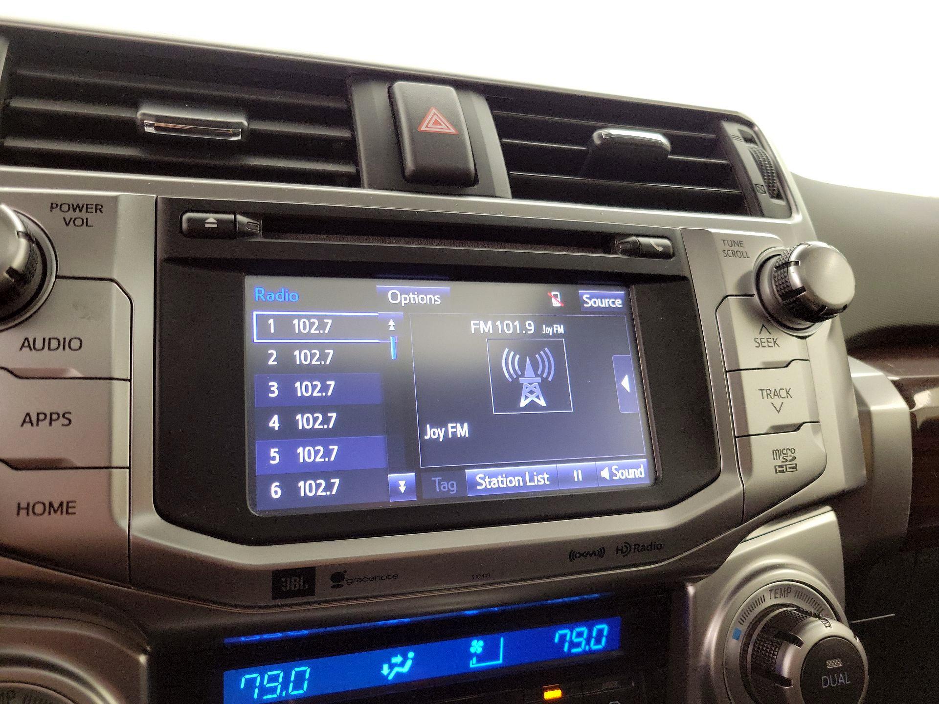 Thumbnail: 2019 Toyota 4Runner - 16