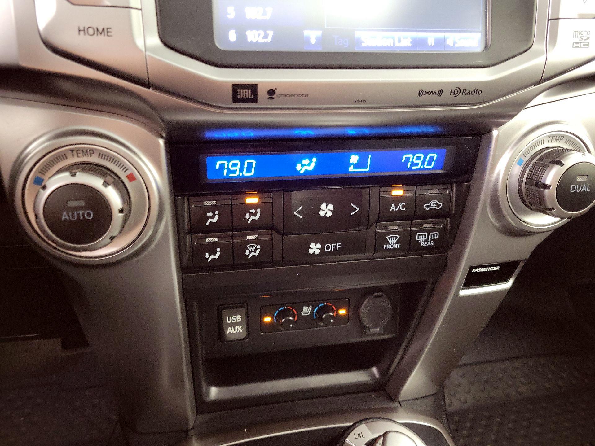 Thumbnail: 2019 Toyota 4Runner - 17