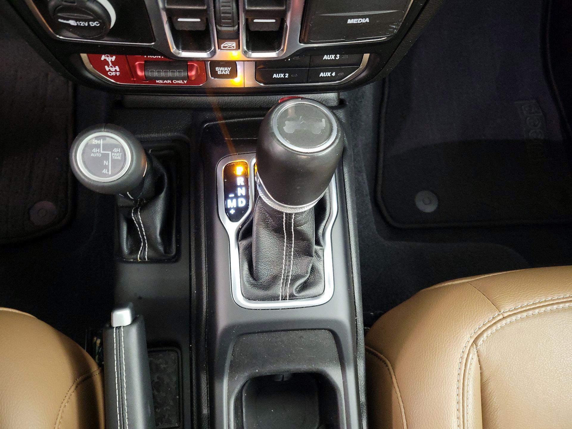 Thumbnail: 2023 Jeep Wrangler - 18