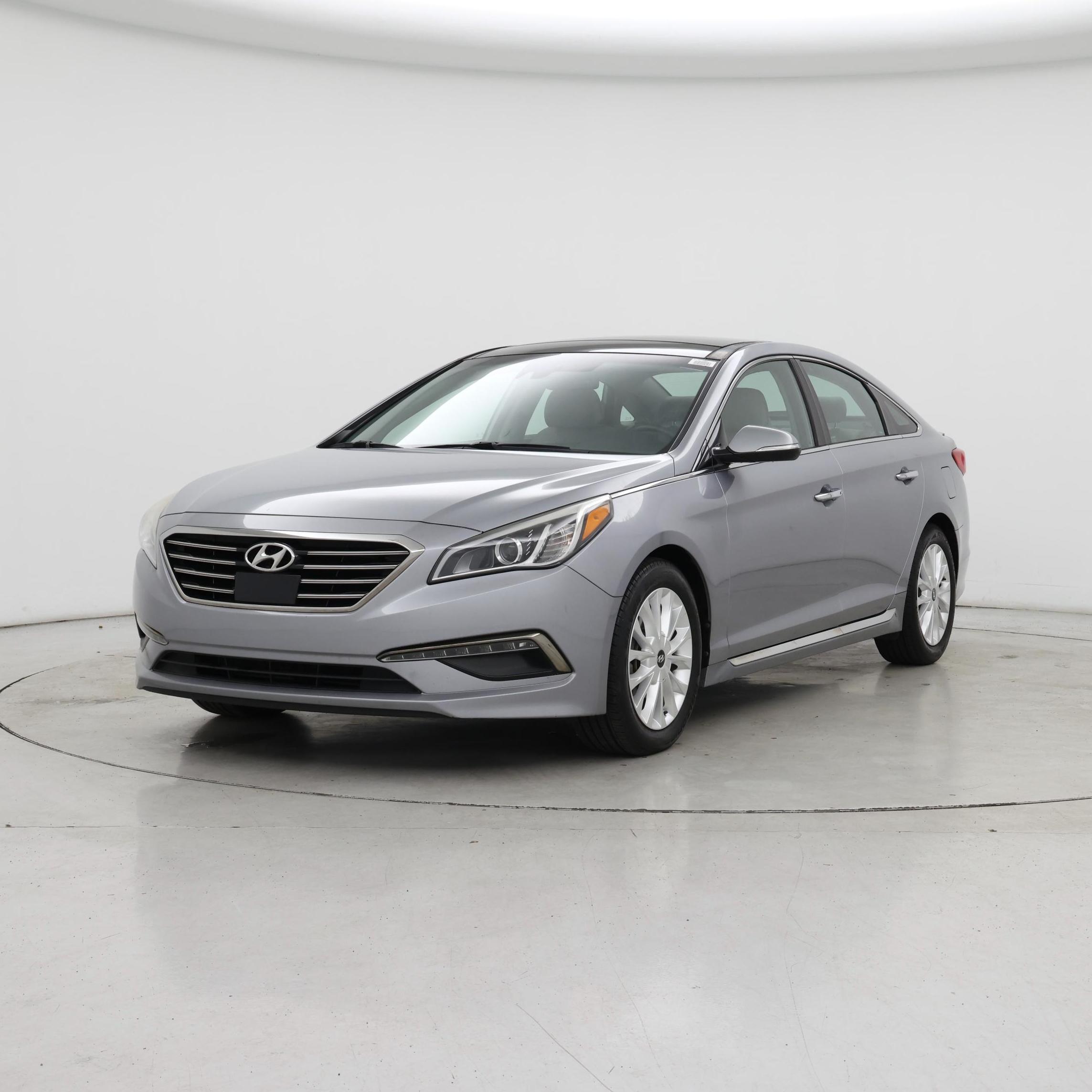 Thumbnail: 2015 Hyundai Sonata - 4
