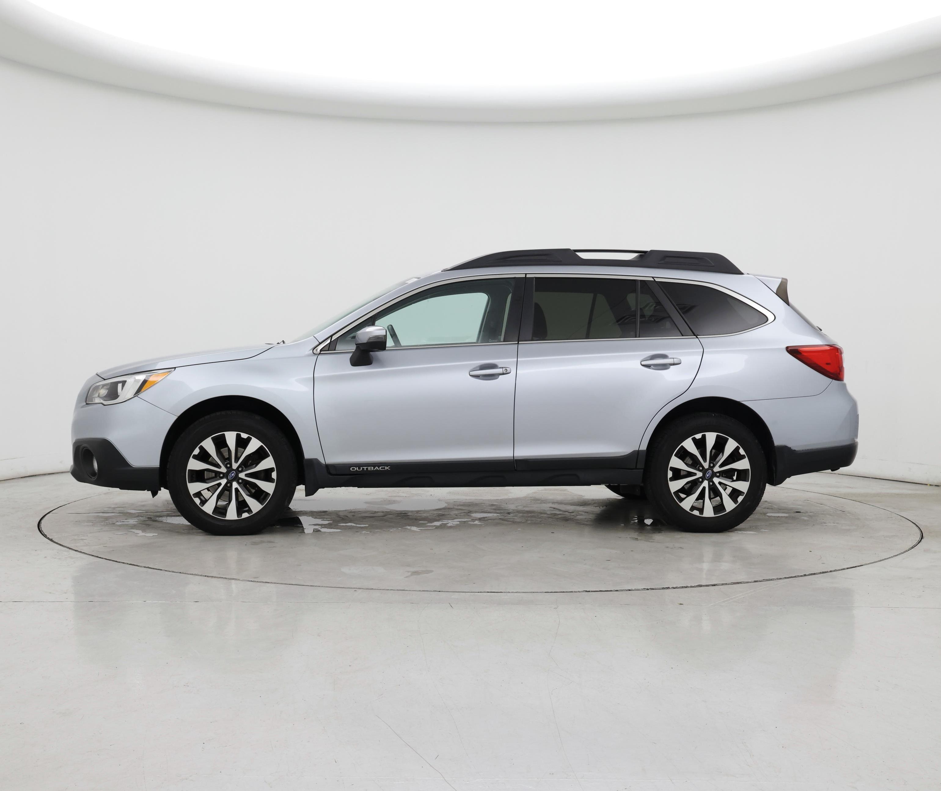 Thumbnail: 2015 Subaru Outback - 3