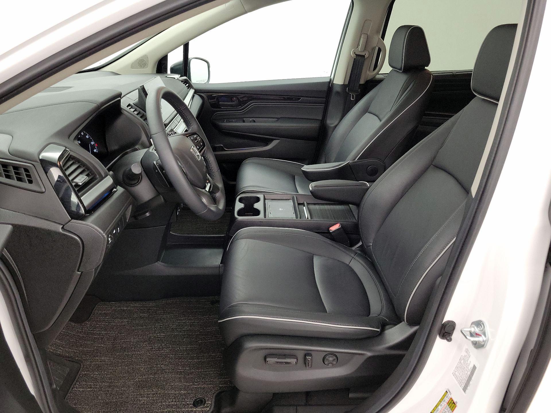 Thumbnail: 2026 Honda Odyssey - 11