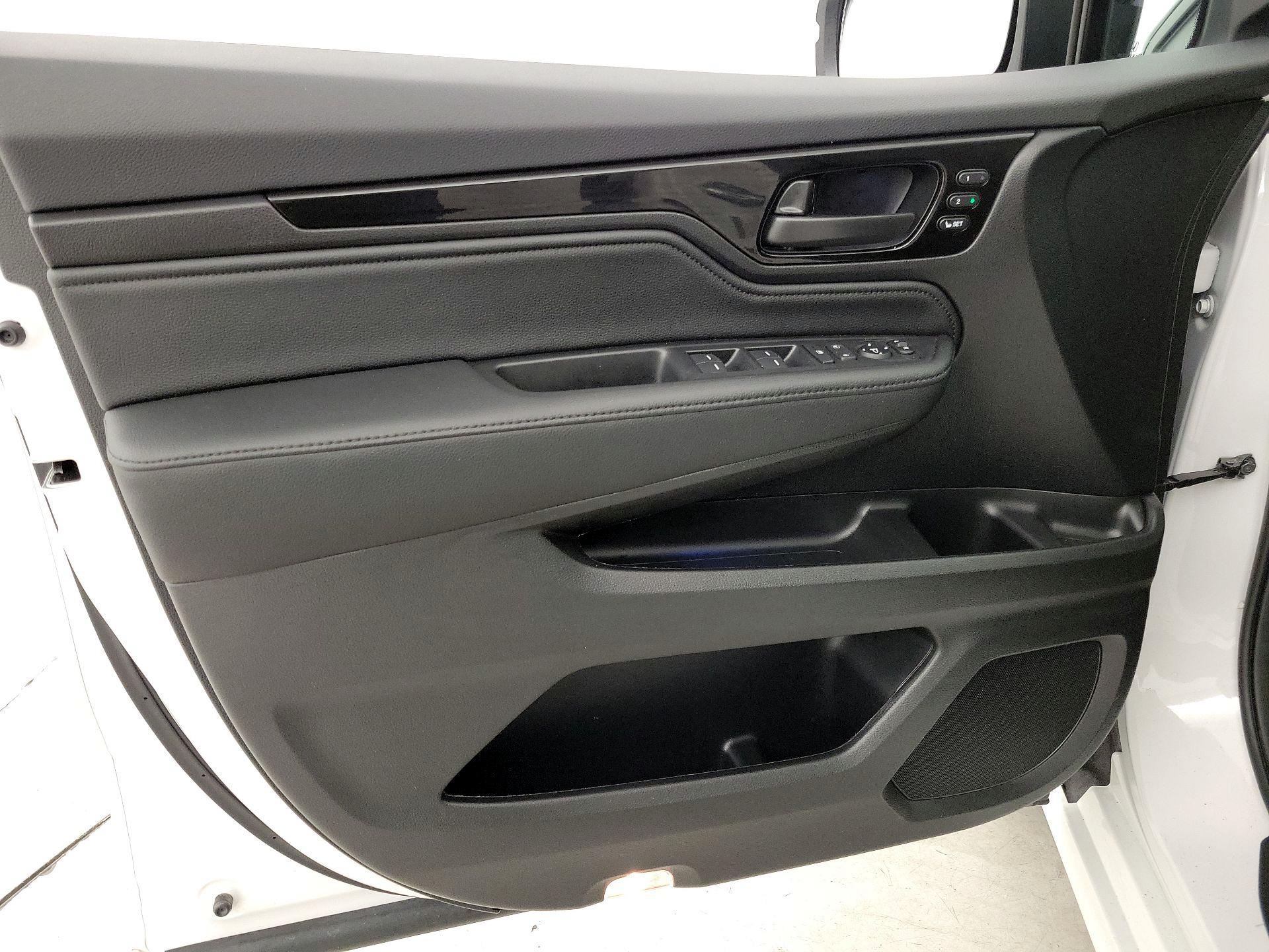 Thumbnail: 2026 Honda Odyssey - 12