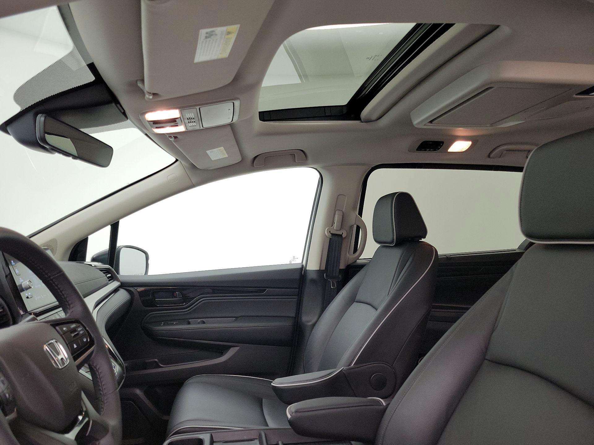 Thumbnail: 2026 Honda Odyssey - 20