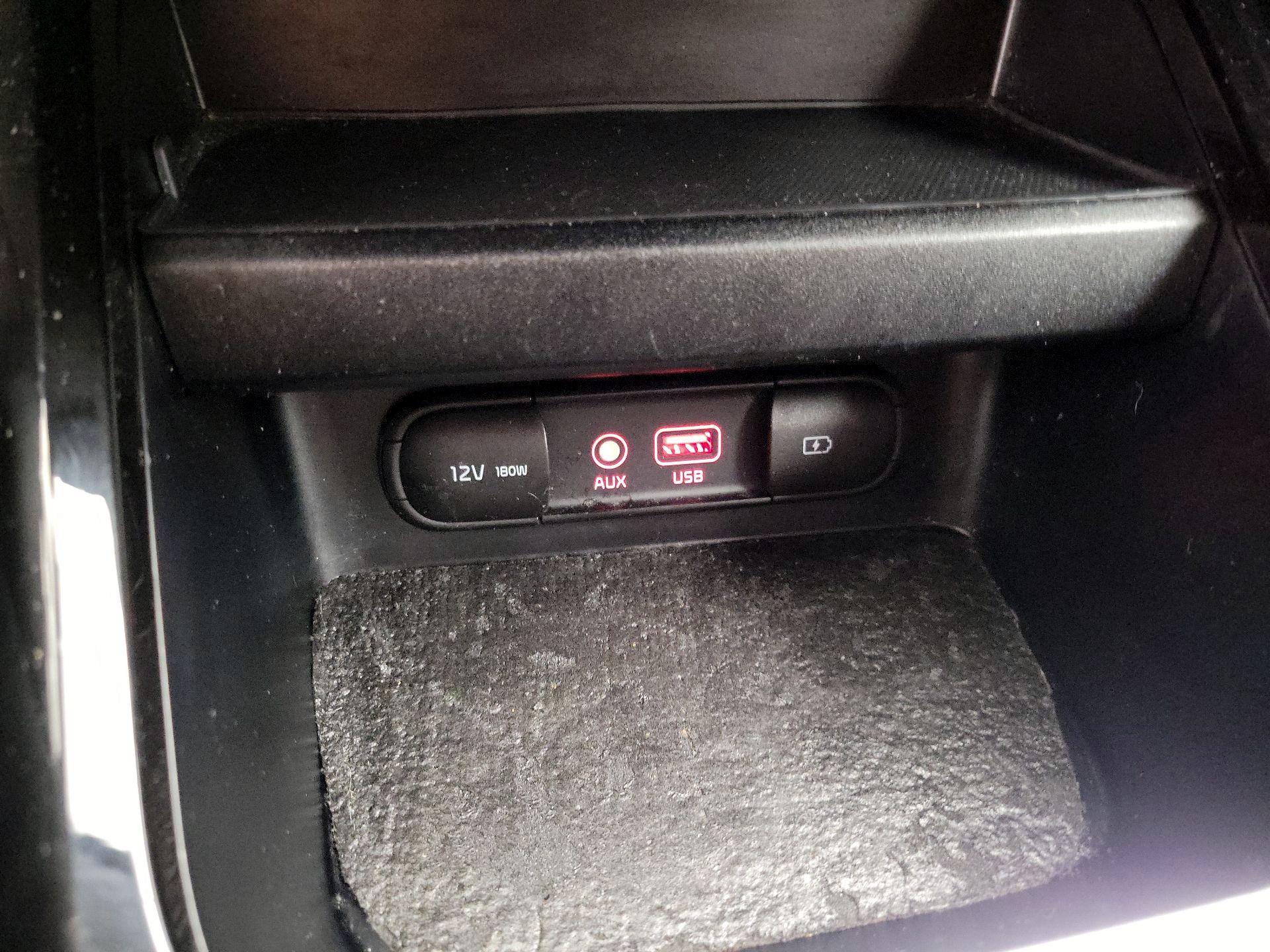 Thumbnail: 2021 Kia Forte - 18