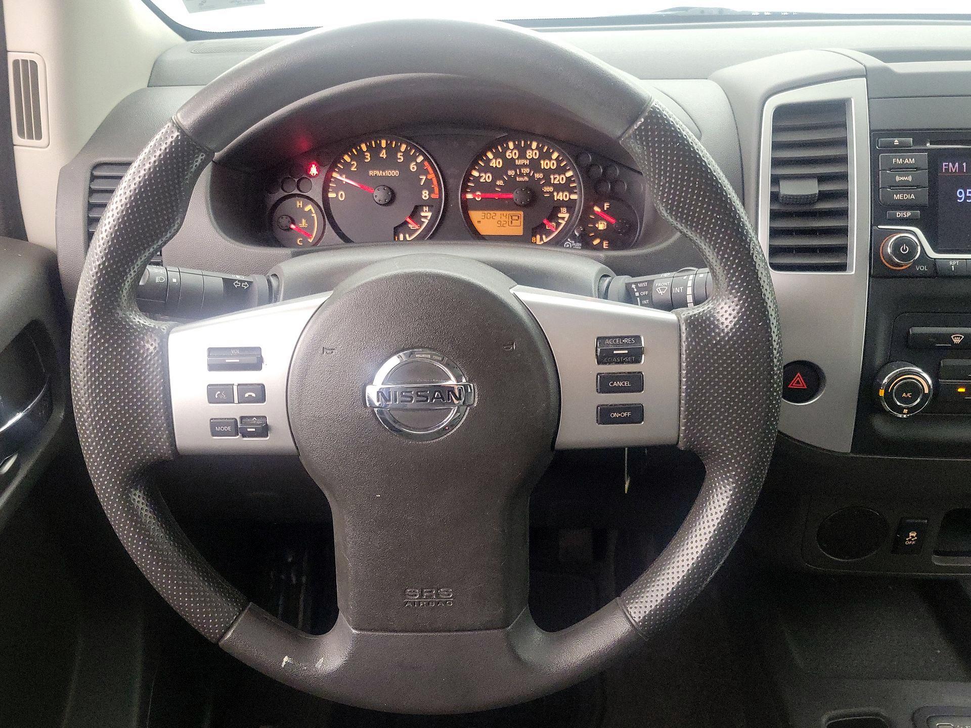 Thumbnail: 2017 Nissan Frontier - 10