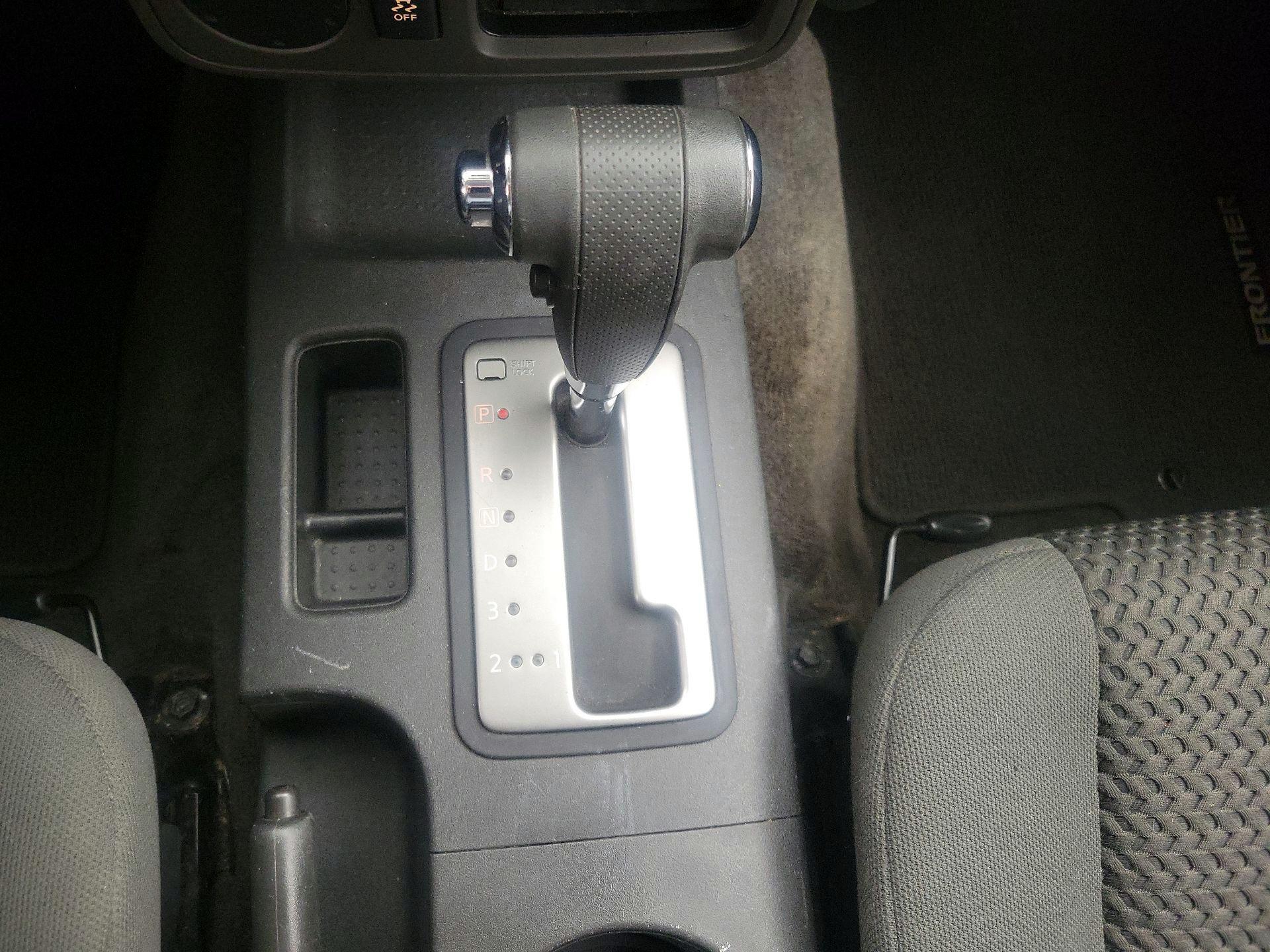 Thumbnail: 2017 Nissan Frontier - 16