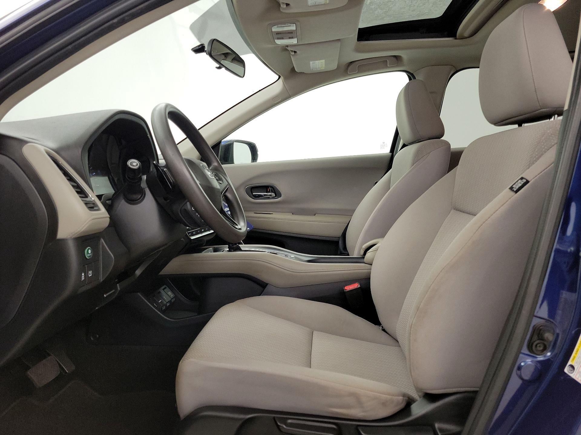 Thumbnail: 2017 Honda HR-V - 11